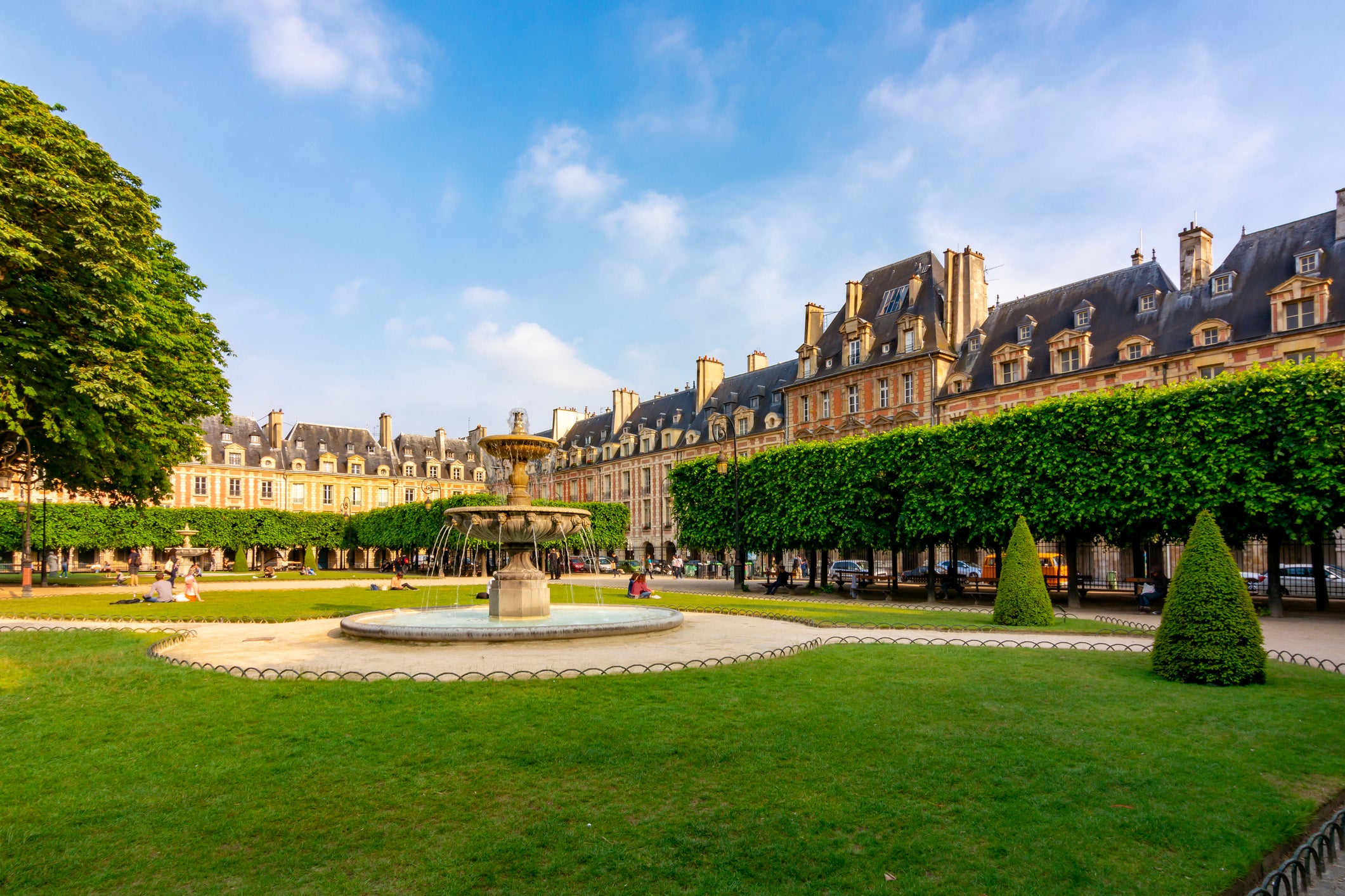 One of the oldest squares in Paris, Place des Vosges leads to Hugo’s house where he completed ‘The Hunchback of Notre-Dame’. It now serves as the Maison Victor Hugo museum