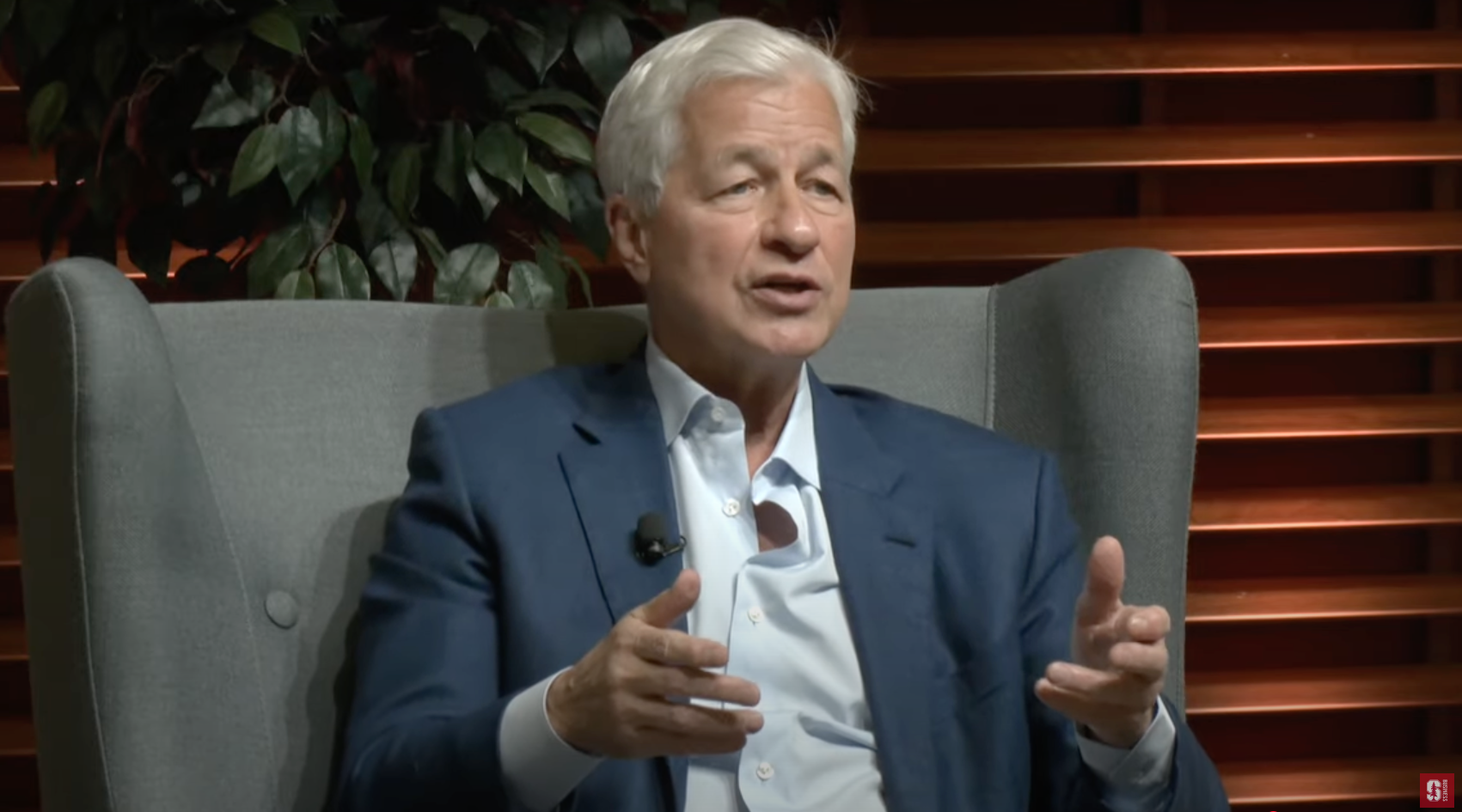 Jamie Dimon says that young people are the hardest hit by hybrid and remote working