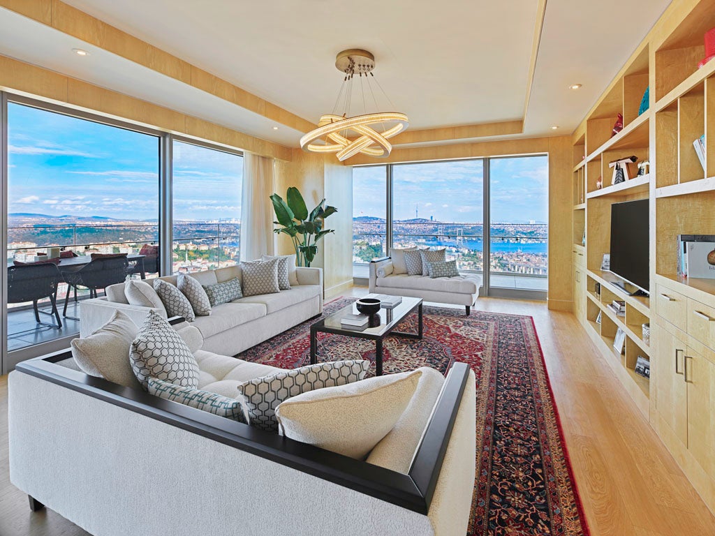 For some of the best views of Beşiktaş neighbourhood, check-in to Raffles’s Istanbul location