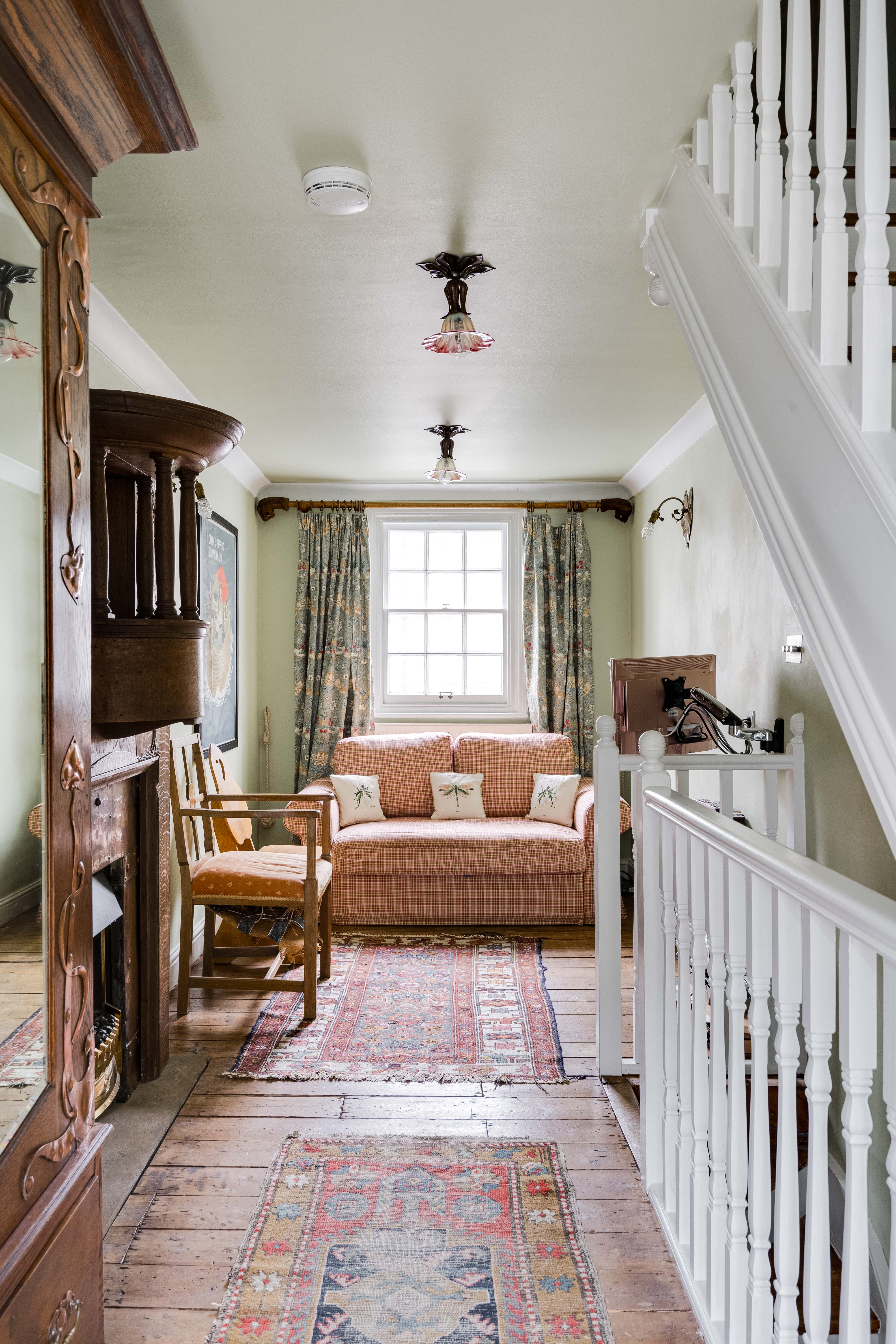 It was listed for sale on 10 March for the sum of £1.25m