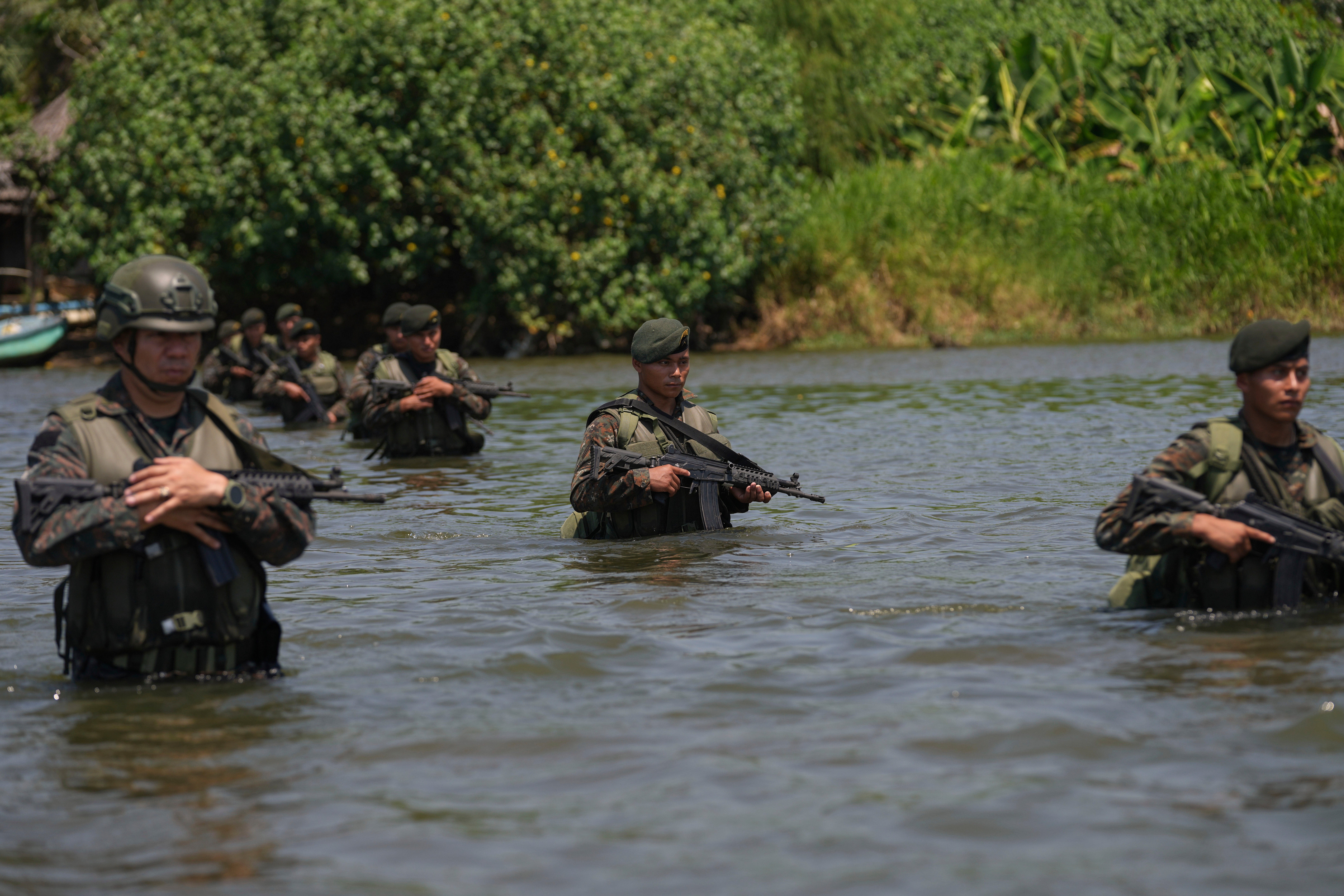 APTOPIX Guatemala Mexico Border