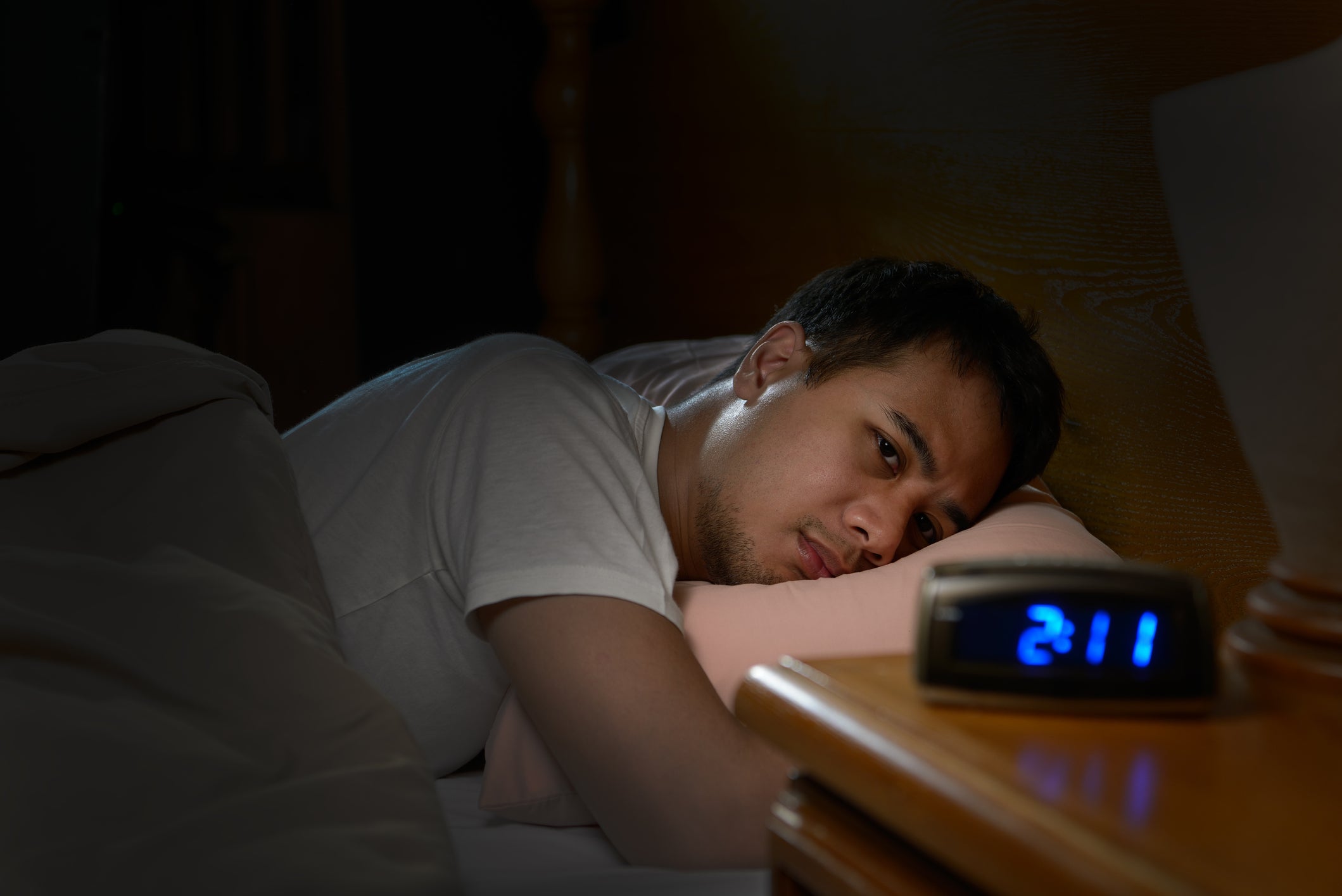 Os que dormem maus tendem a ter idéias diferentes para dormir bem quando tentam assentir