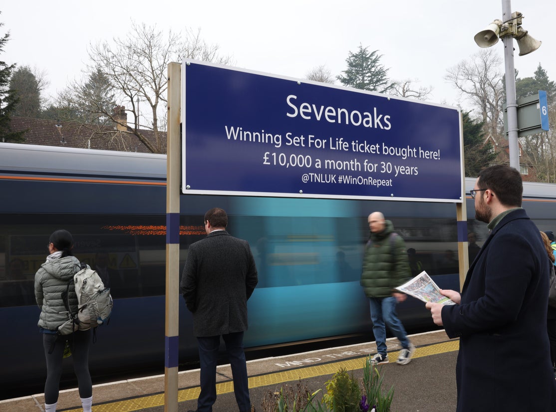 The National Lottery hoped to find the winner in Sevenoaks by raising awareness at the local station