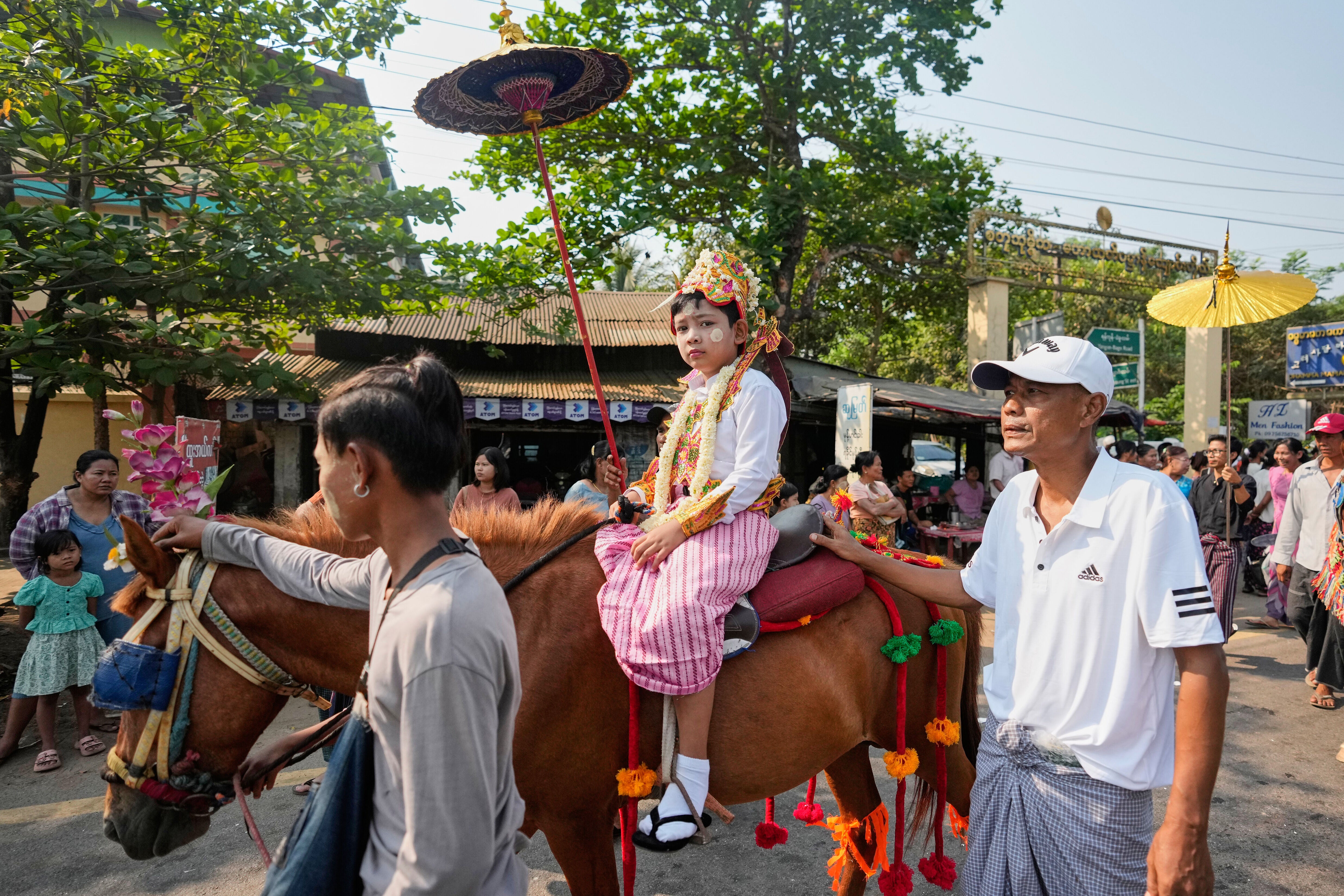 Myanmar Buddhism Photo Gallery