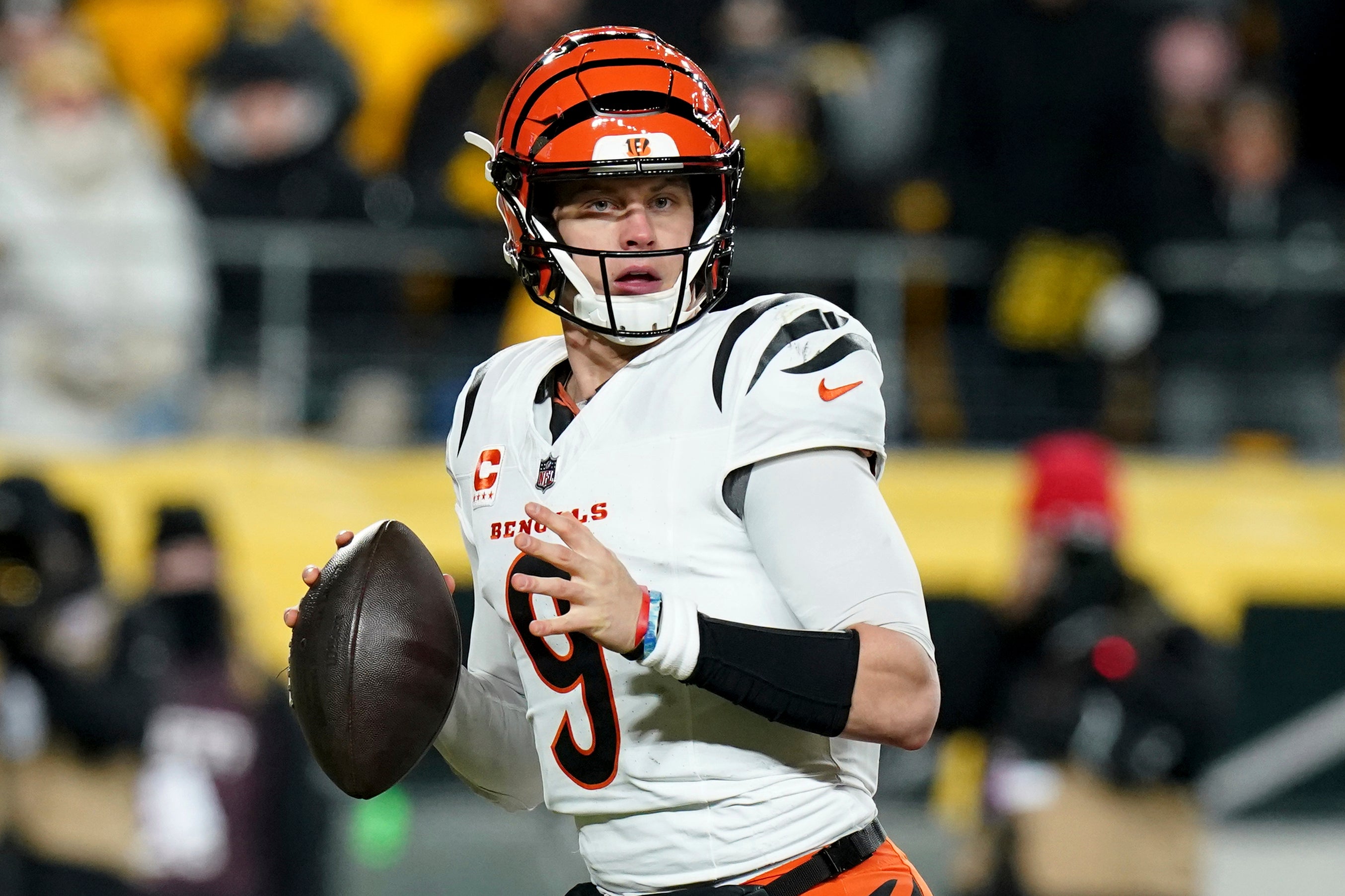 FBN--Netflix-Quarterback