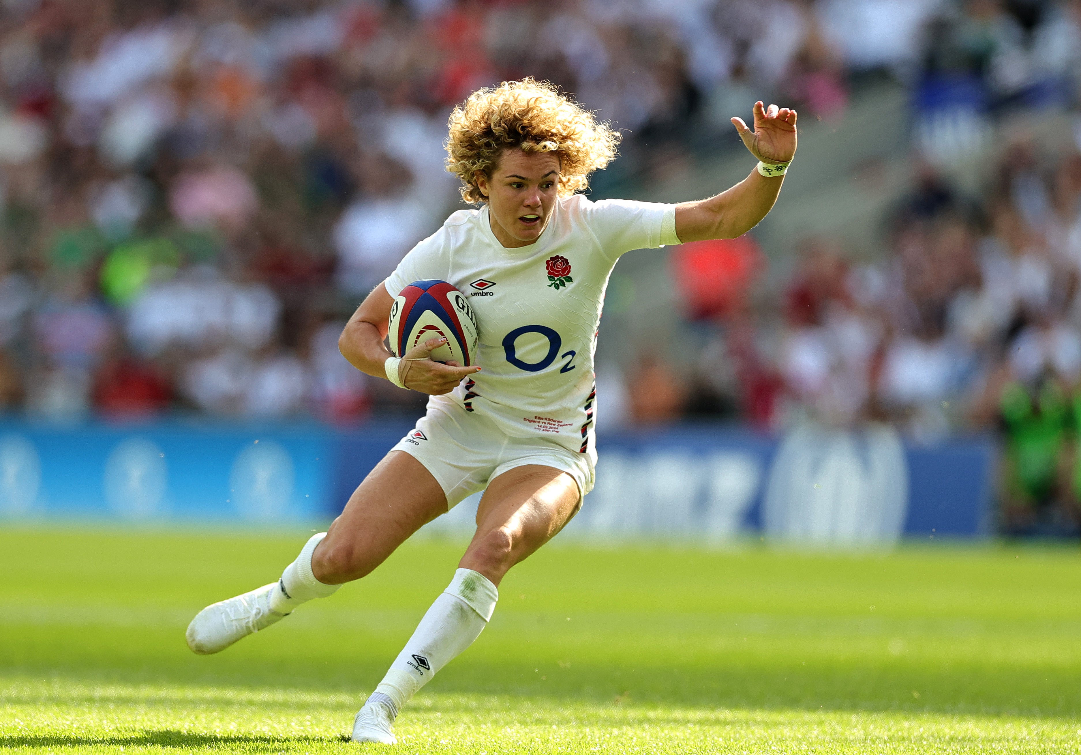 <p>Ellie Kildunne has been ruled out of the fixture against France at Allianz Stadium</p>