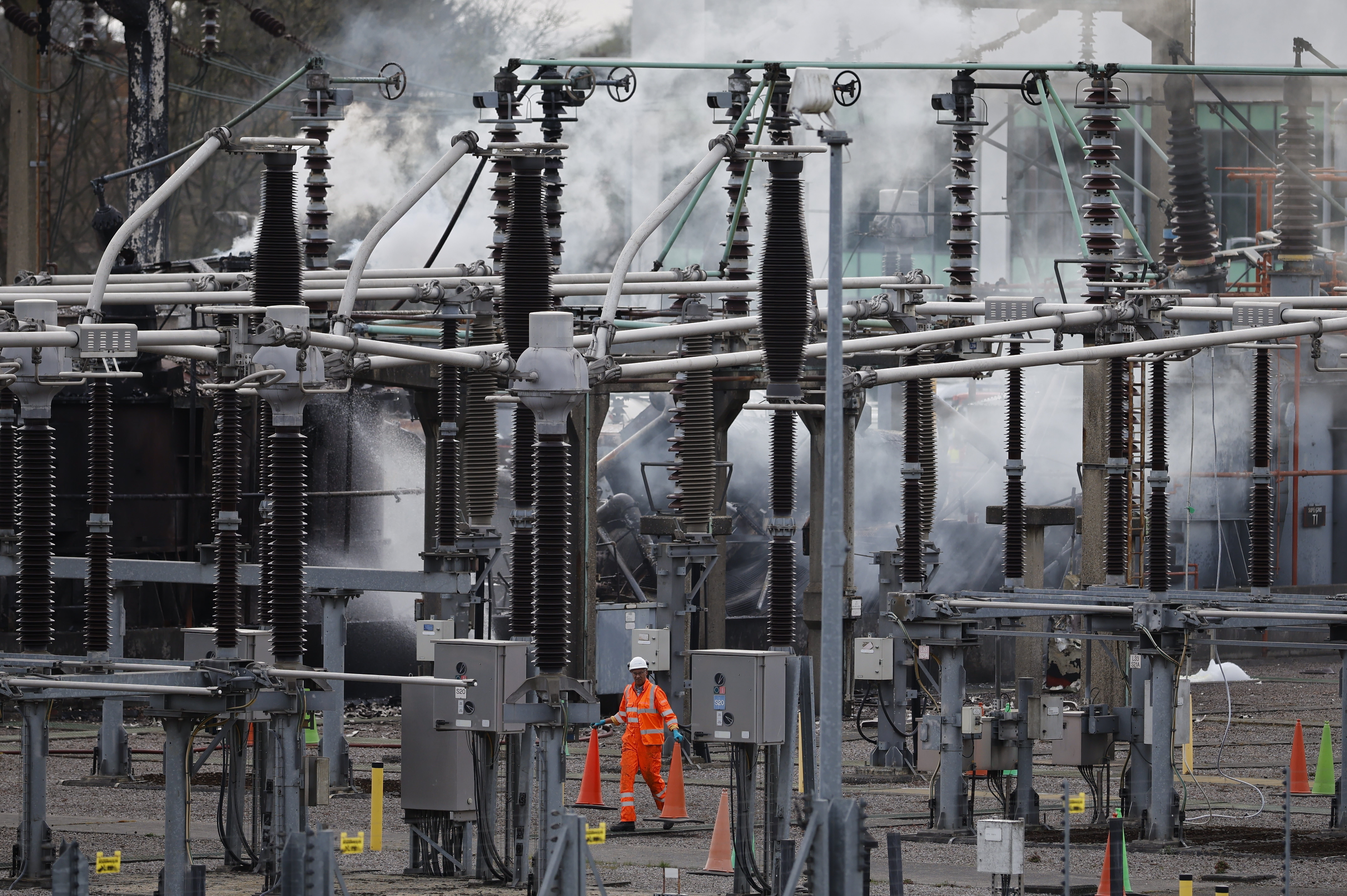 Heathrow Airport had sufficient power from its remaining substations despite a fire causing a major power outage