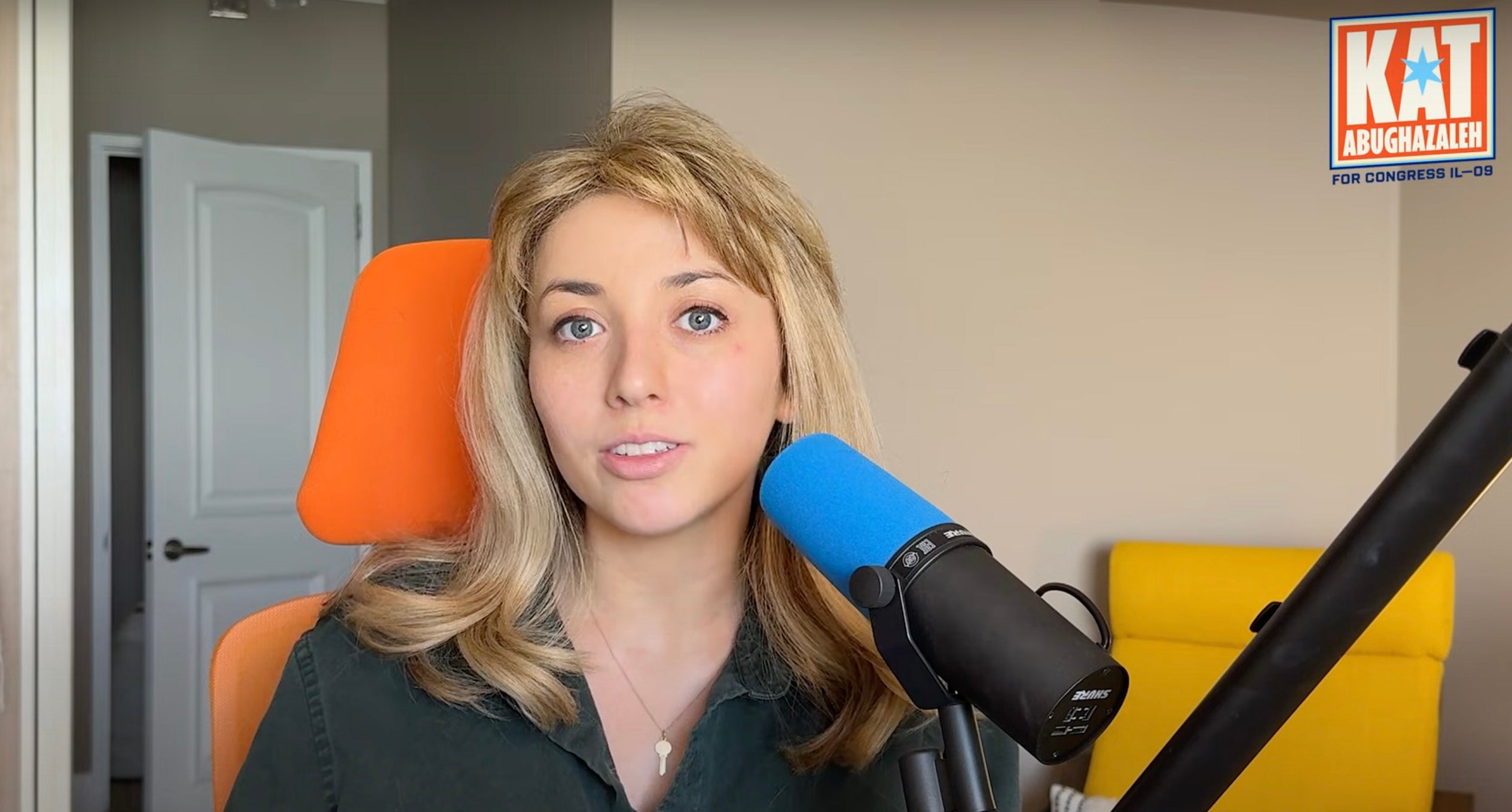 Commentators on the right have criticized the social media star for making the flash move back to Illinois after previously residing in the Beltway