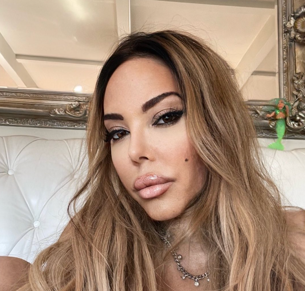 Cindyana Santangelo was a model and actor, best known for her appearances in ‘Married with Children’ and ‘ER’