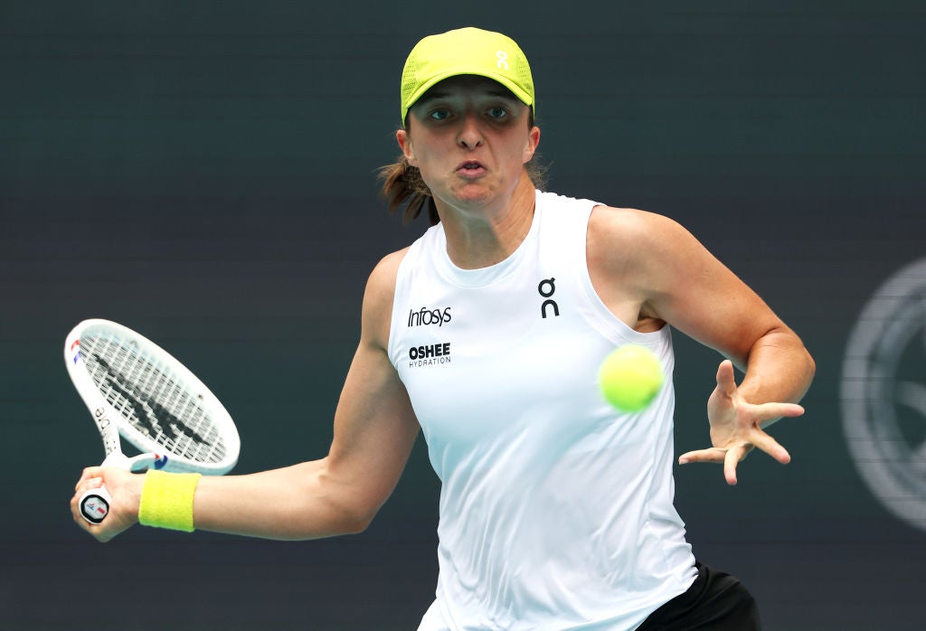 Iga Swiatek under increased protection after being abused by ‘aggressive’ fan at Miami Open