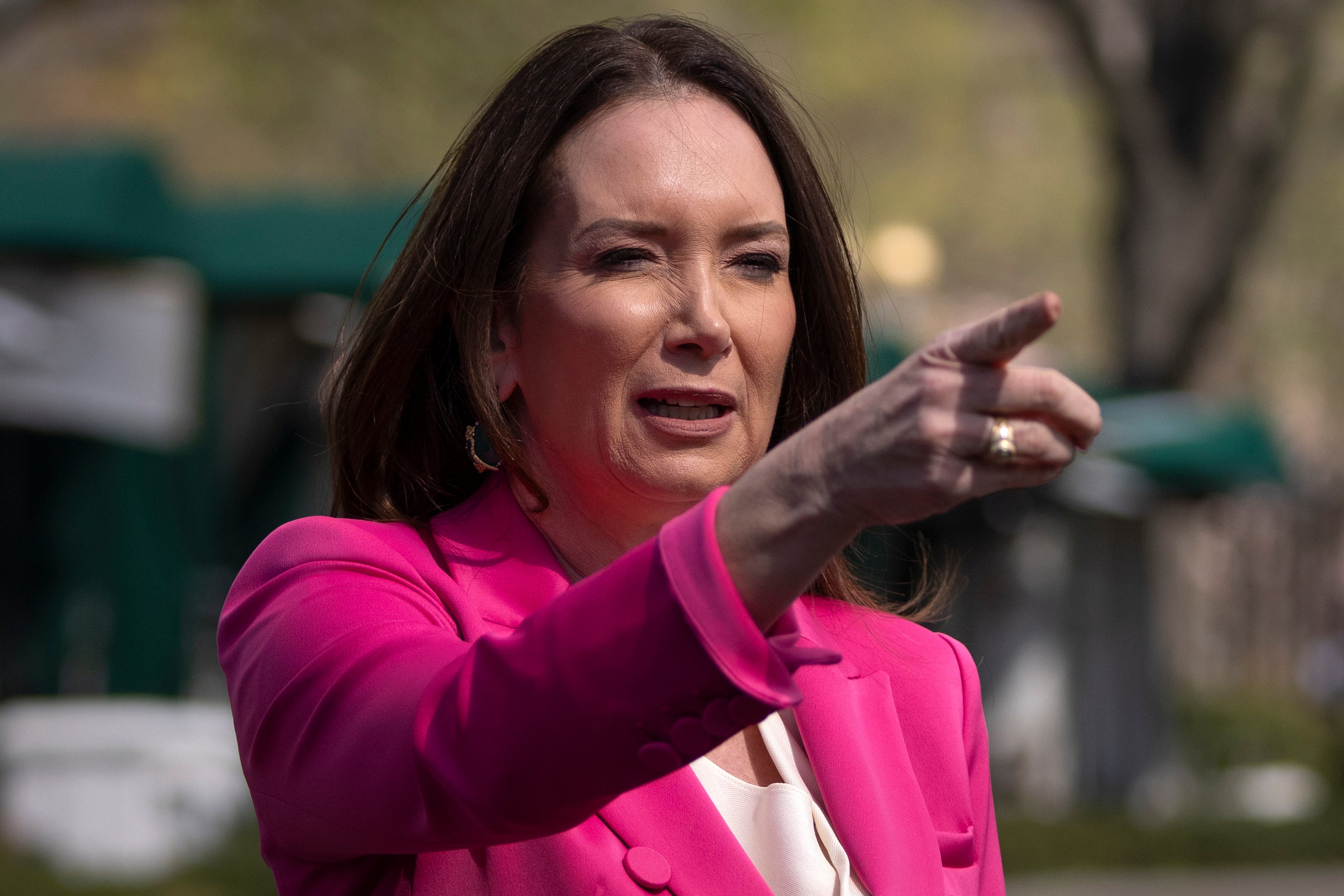 Secretary of Agriculture Brooke Rollins has praised nan visa changes arsenic a measurement to support U.S. farmers