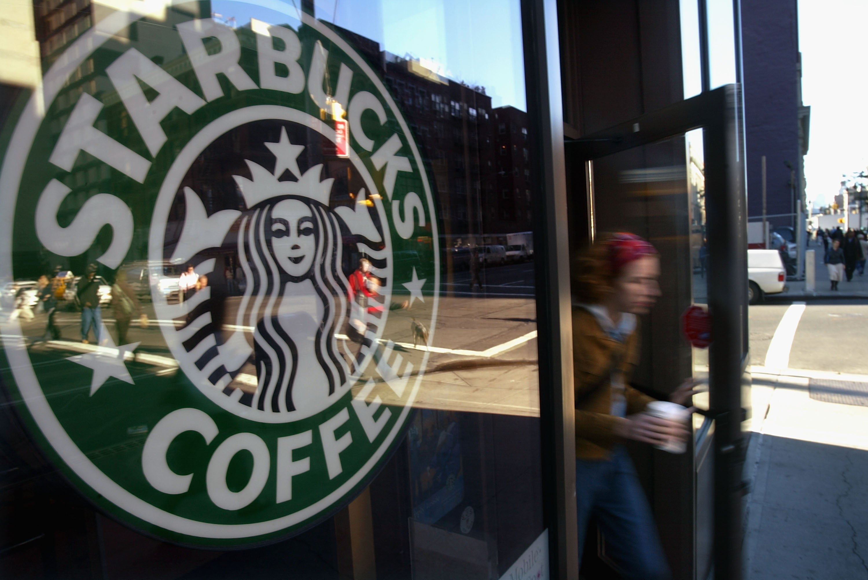 Starbucks baristas go on strike following new rule change