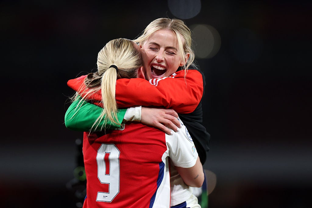 Arsenal save their season as Chloe Kelly’s redemption sparks stunning comeback
