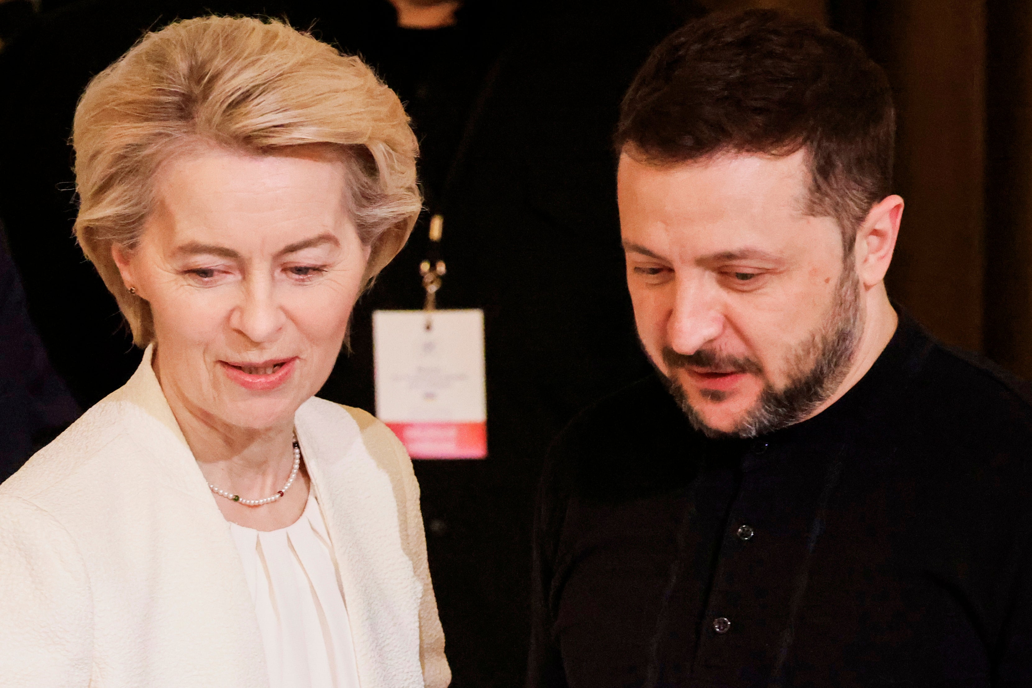 Ukraine's President Volodymyr Zelensky and European Commission President Ursula von der Leyen