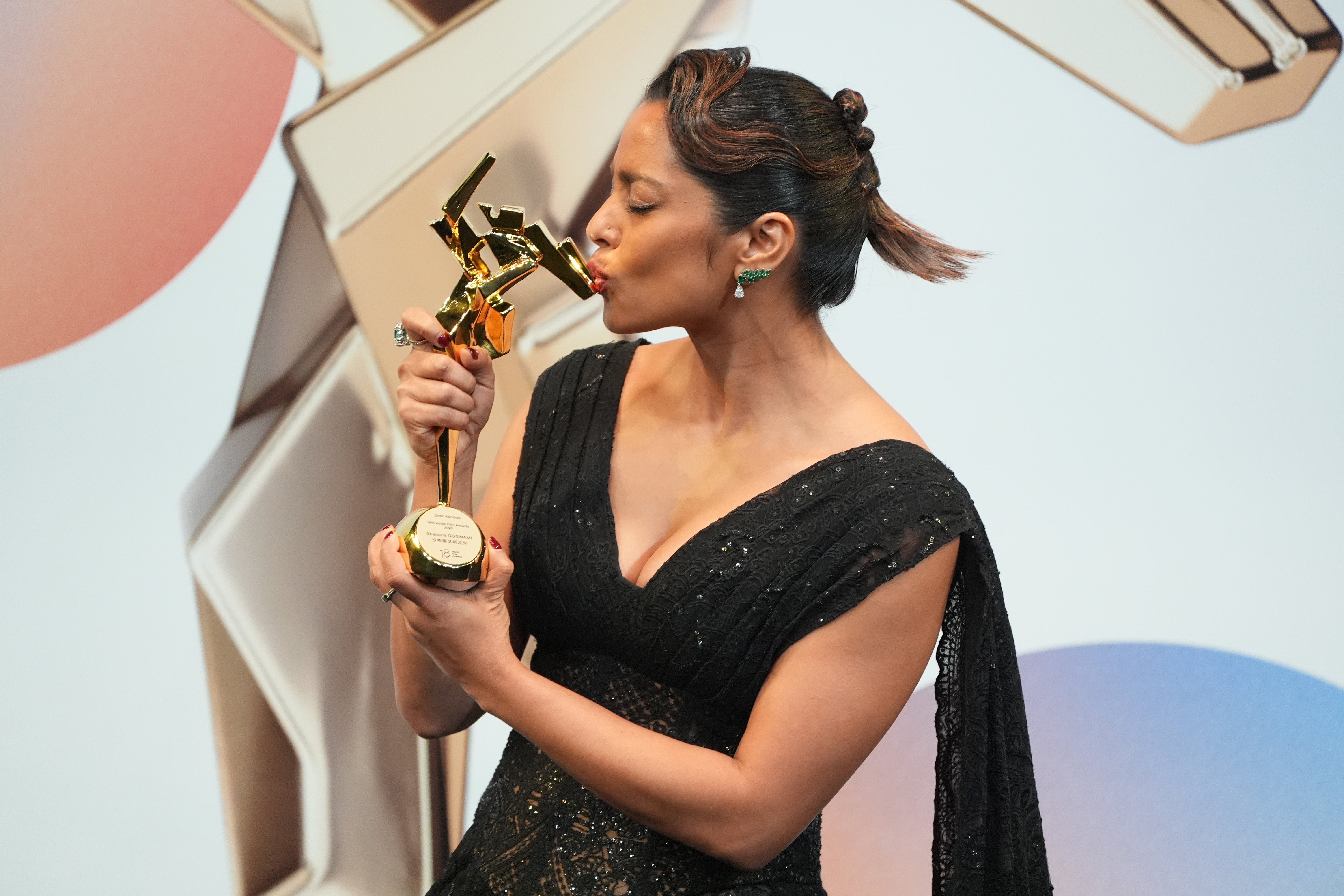 Shahana Goswami wins the Best Actress at the 18th Asian Film Awards