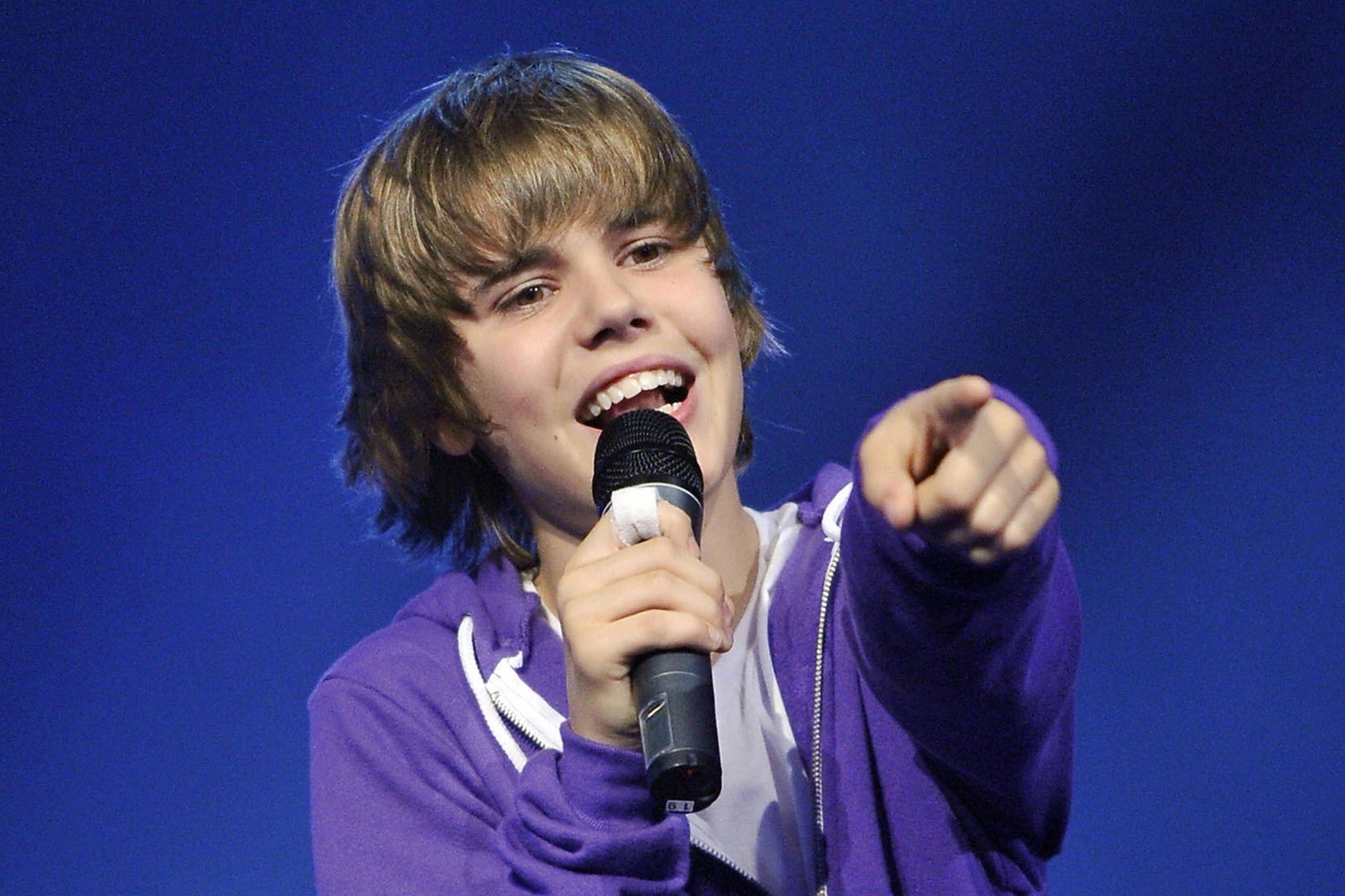 Better Not Belieb it: Justin Bieber in concert in Germany in 2009