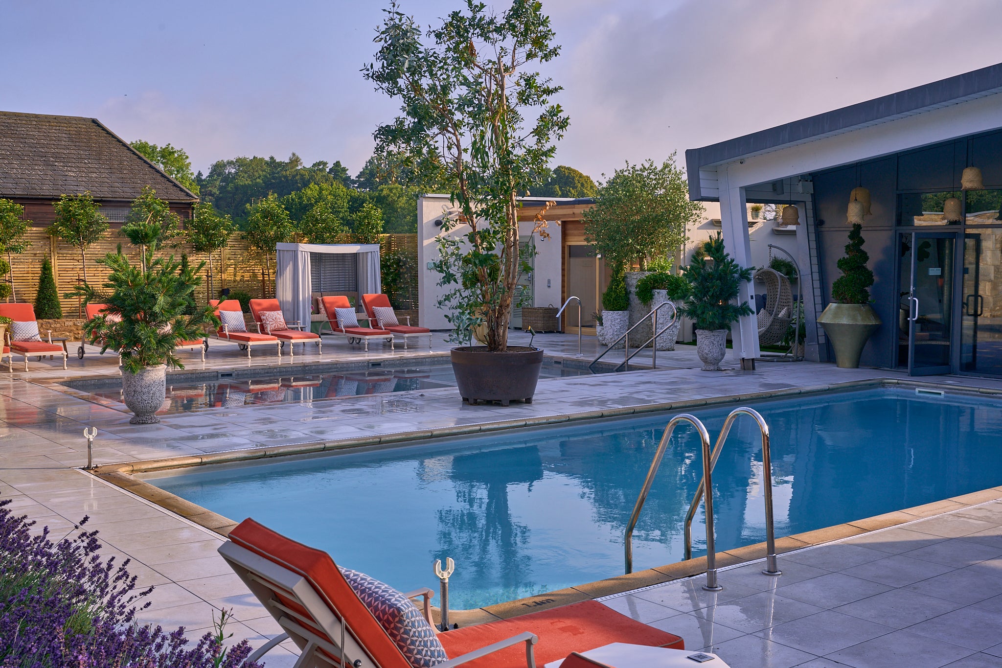 Homewood’s laid-back atmosphere allows you to fully immerse in its luxury offerings