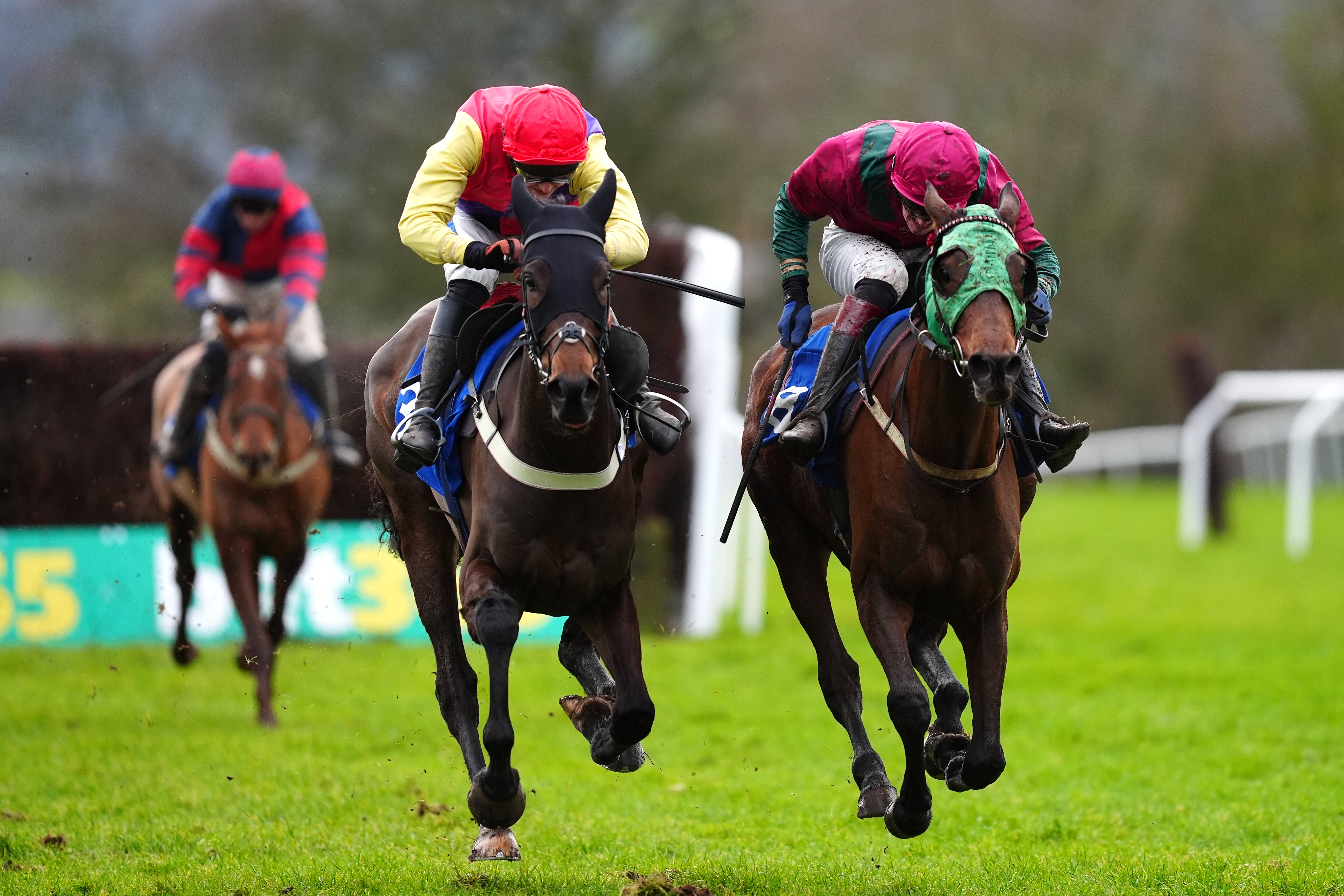 Tips For Saturday’s Racing: Best Bets for Doncaster, Stratford & Uttoxeter
