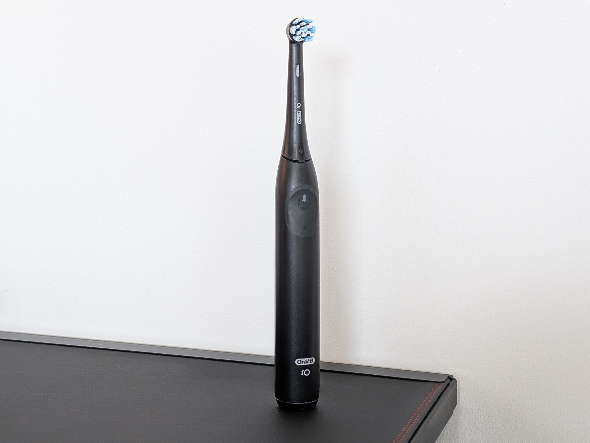 I used the Oral-B 1O2 as my main toothbrush for weeks