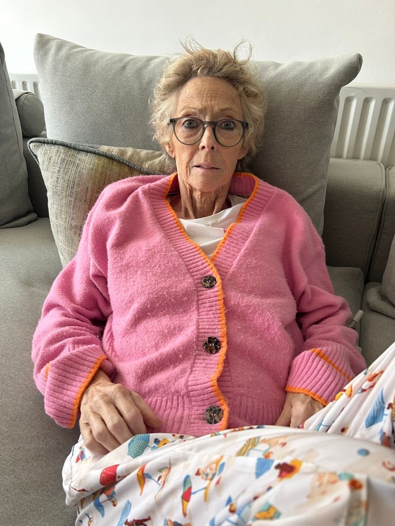 Beverley has been diagnosed with stage 4 breast cancer which has spread to her lungs, bowel and kidneys