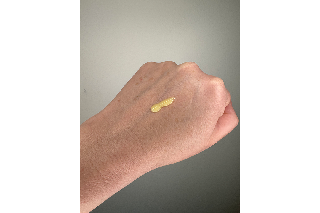 A pea-sized amount of the serum is enough to cover the face and neck