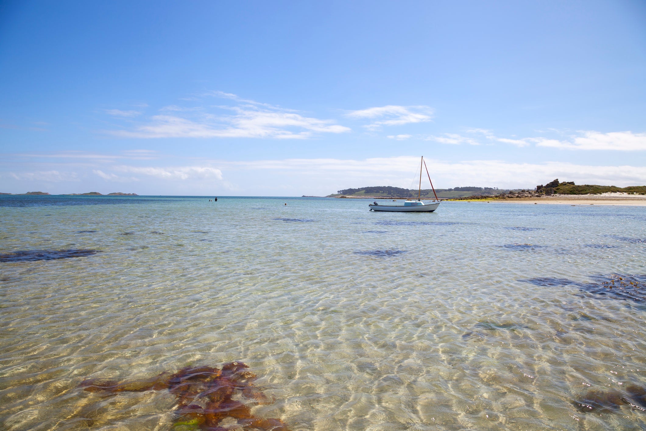 The pale turquoise waters set Pentle Bay apart from other UK beaches