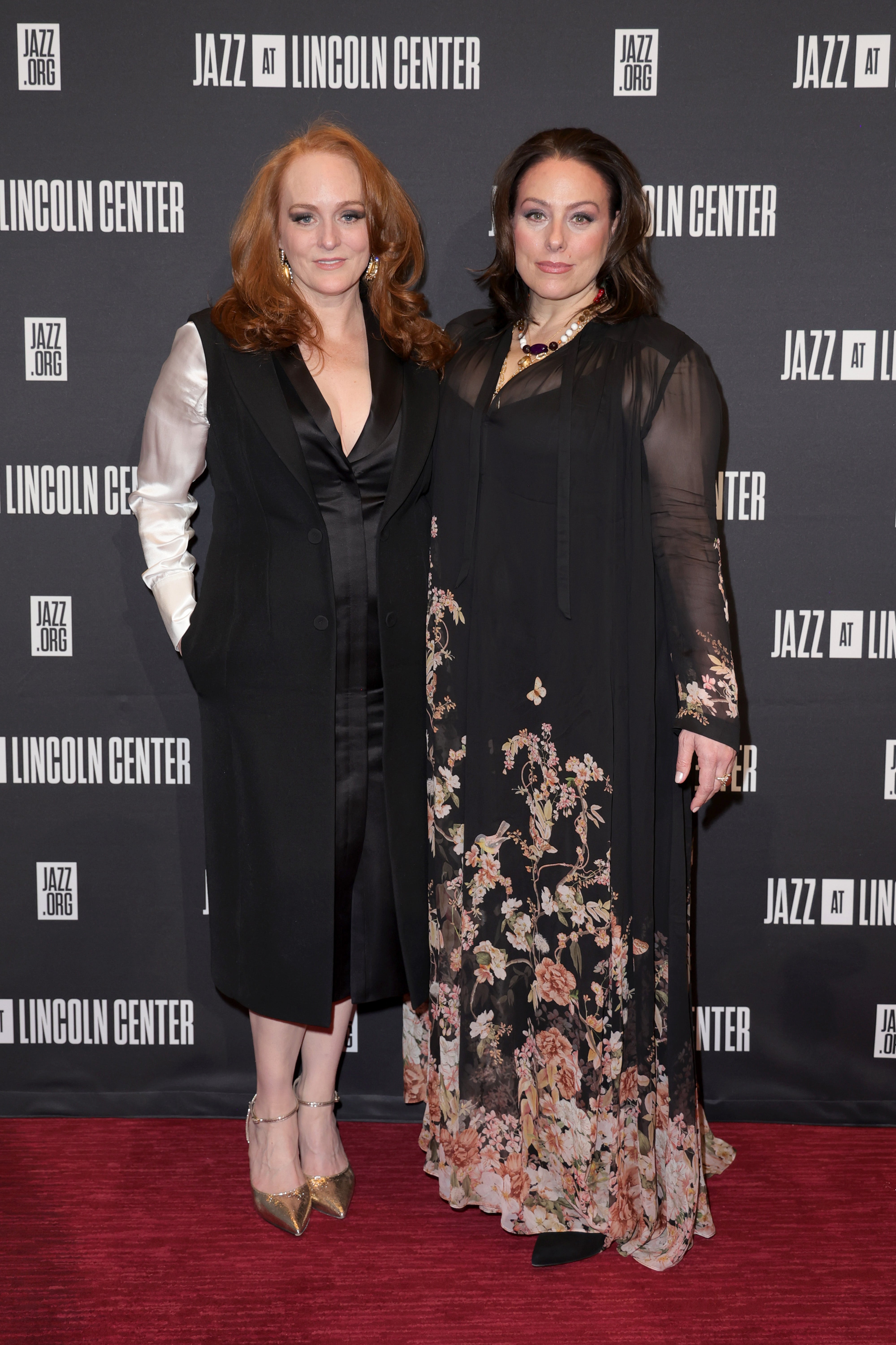 Antonia Bennett (left) and sister Johanna (right), in April 2024