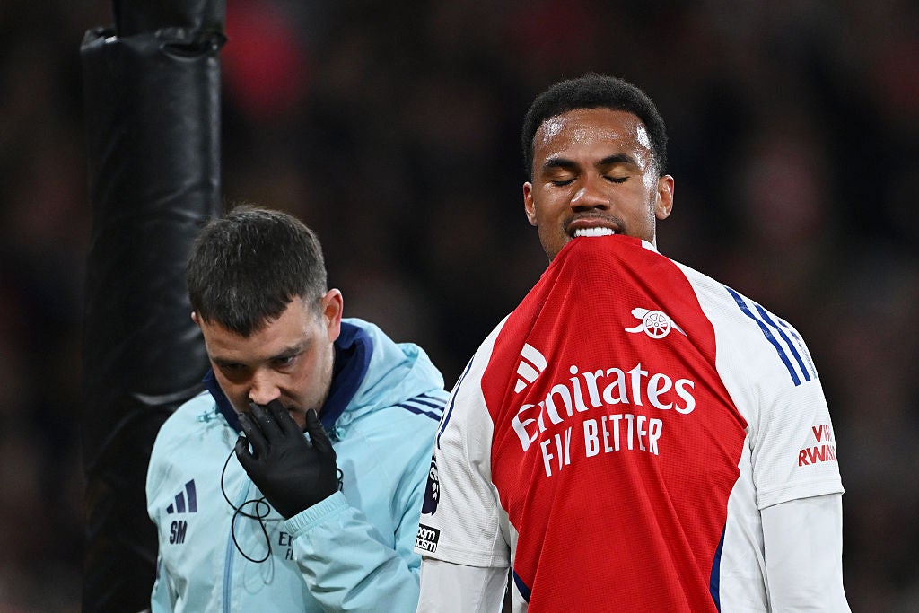 Arsenal suffer another injury setback as Gabriel limps off against Fulham