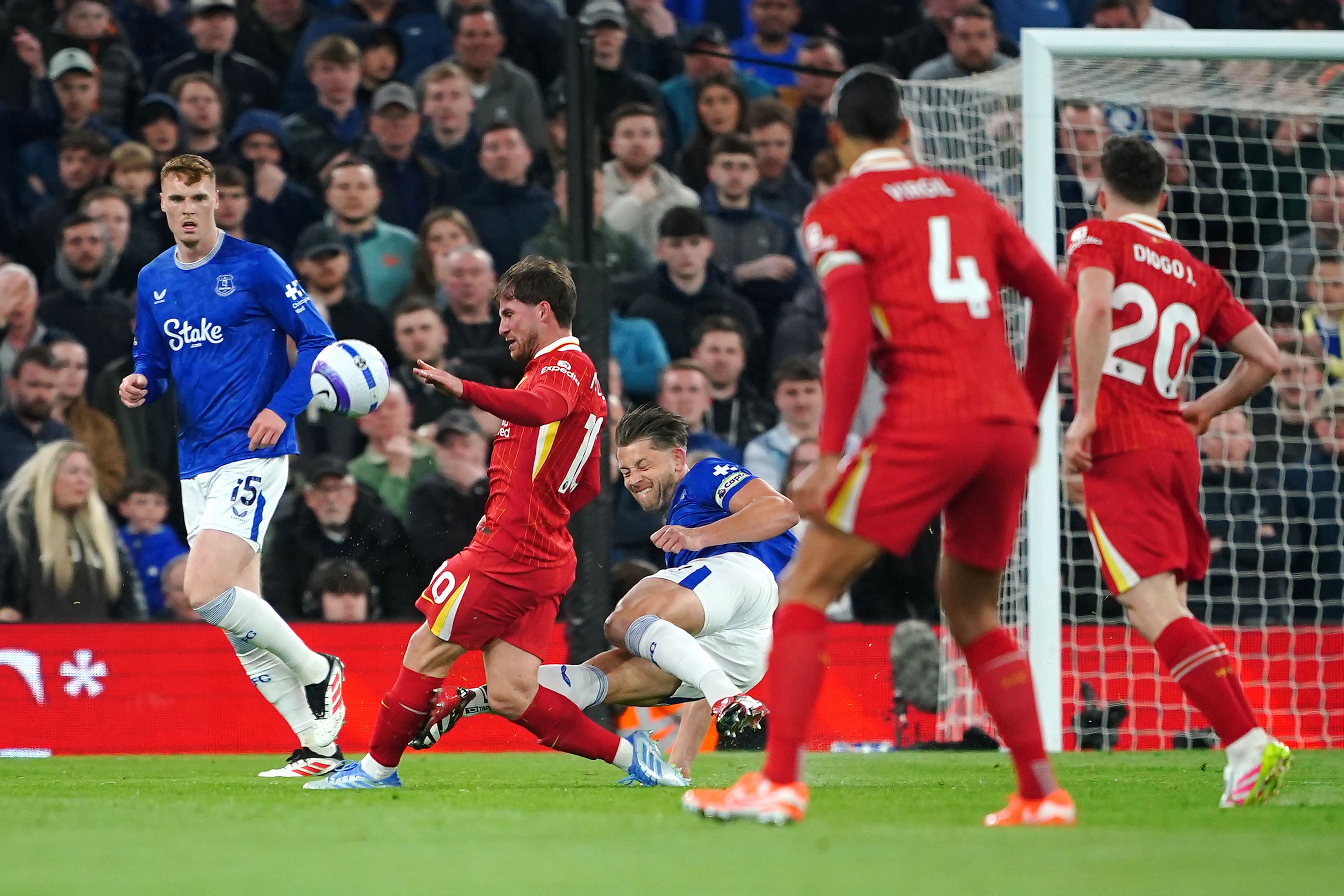 David Moyes: James Tarkowski lucky not to see red for Alexis Mac Allister tackle