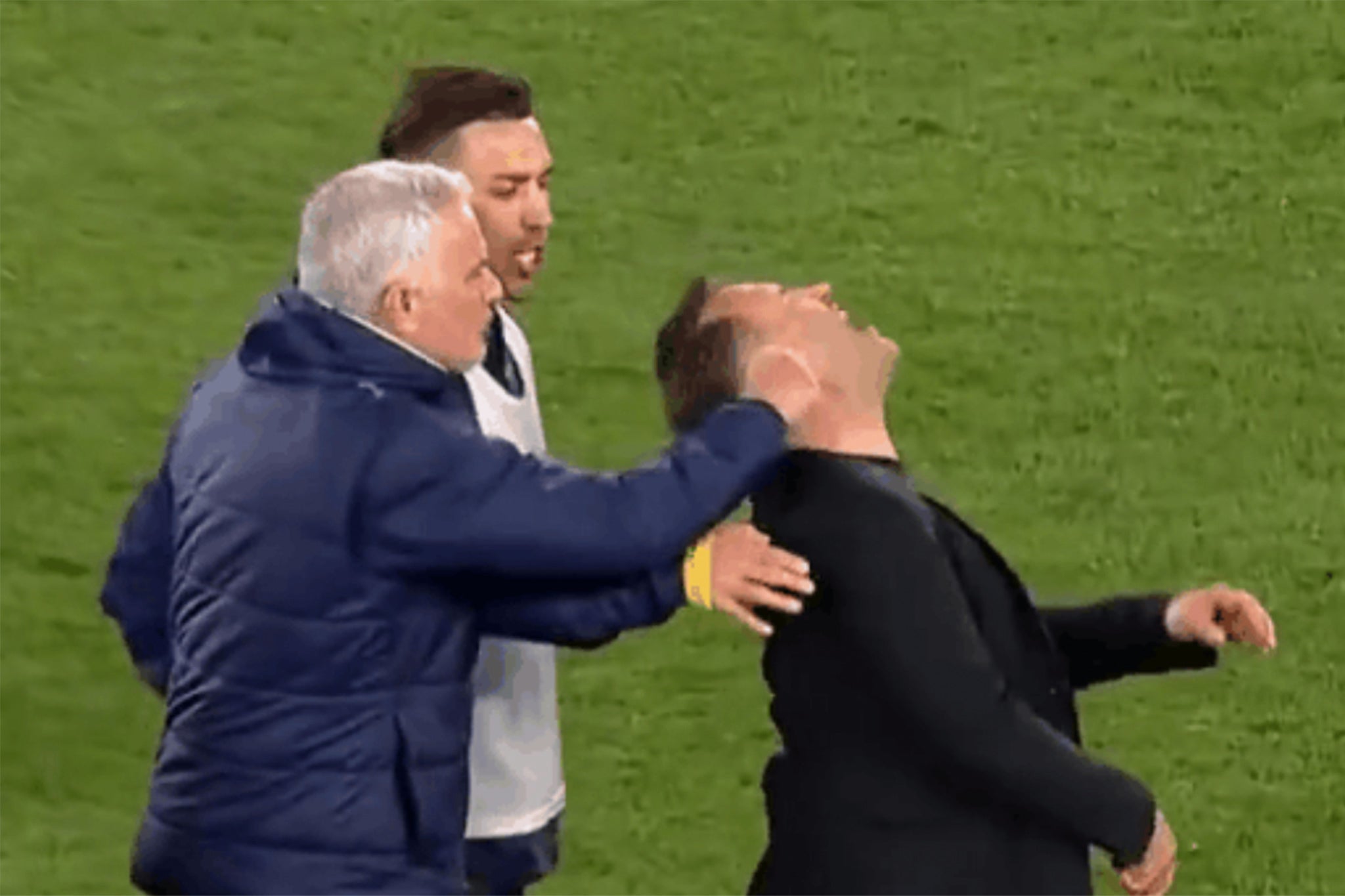 Jose Mourinho in bizarre bust-up after Fenerbahce’s cup defeat to Galatasaray
