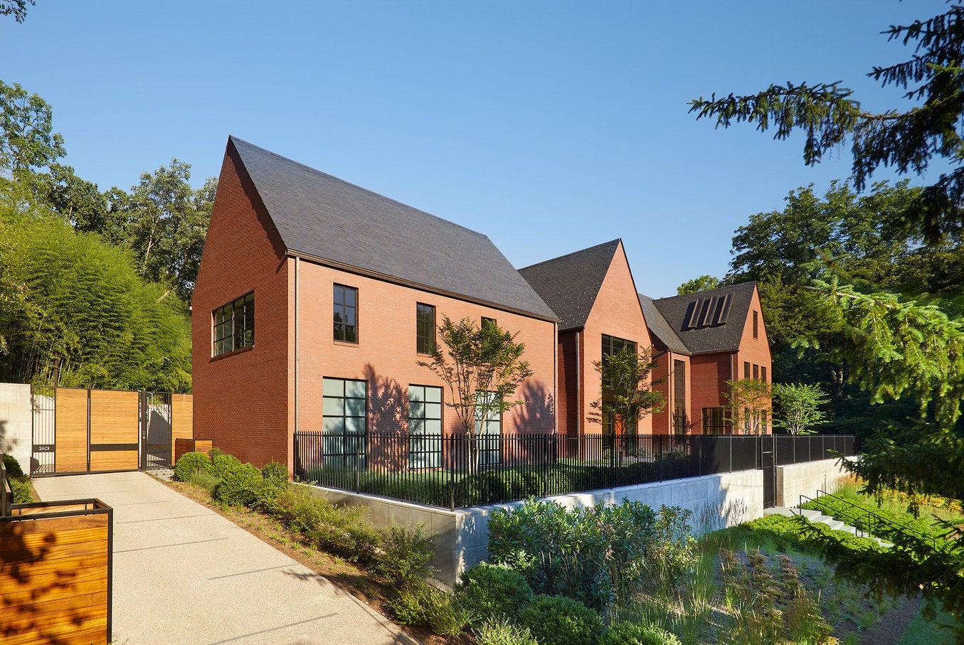 Mark Zuckerberg revealed as cash buyer of $23 million Washington, D.C. mansion