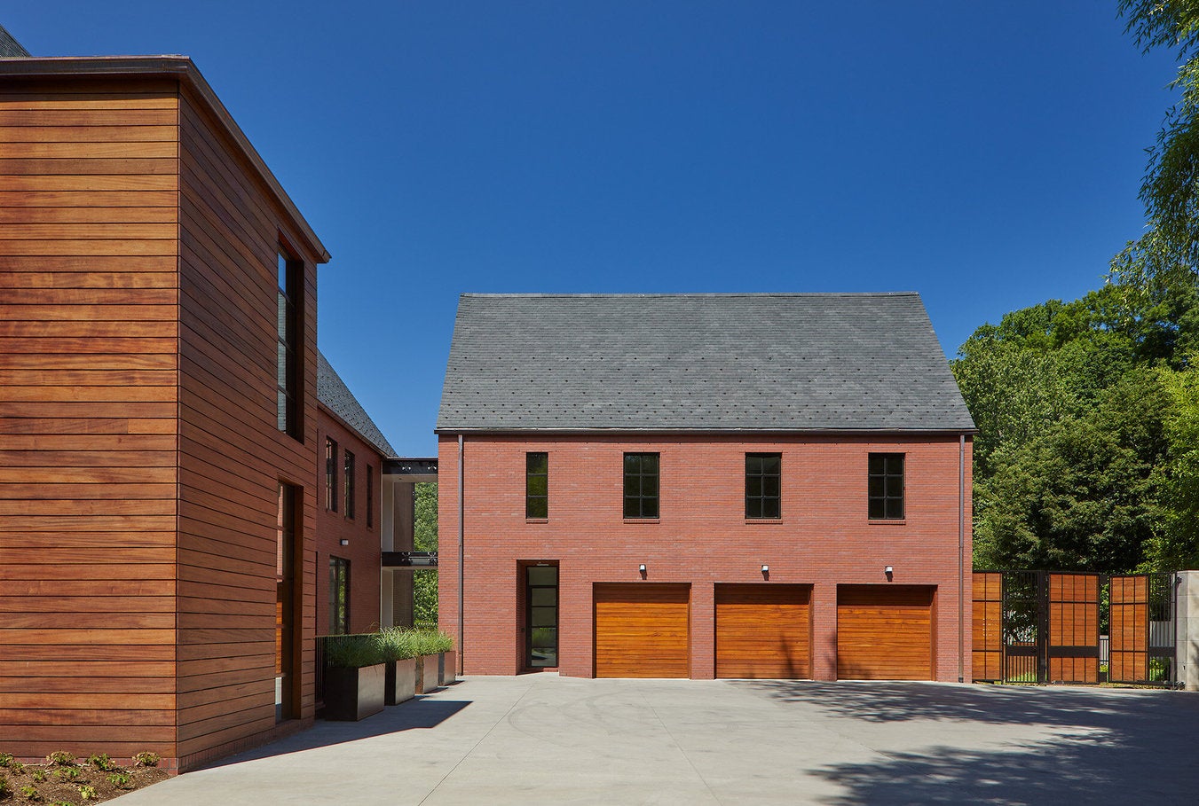 Mark Zuckerberg revealed as cash buyer of $23 million Washington, D.C. mansion