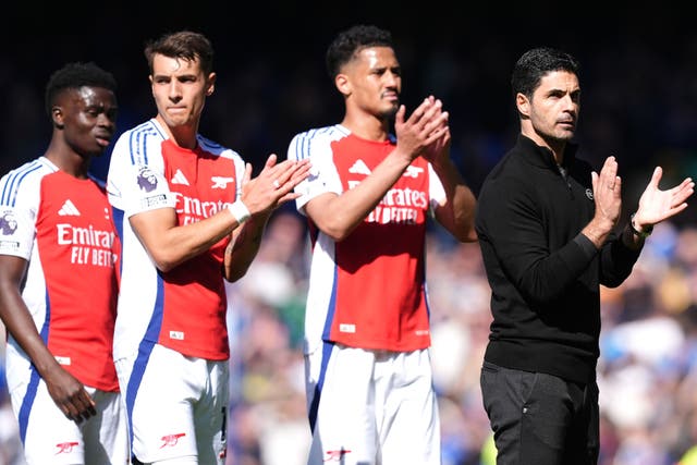<p>Arsenal manager Mikel Arteta (right) is desperate to win major silverware at Arsenal</p>