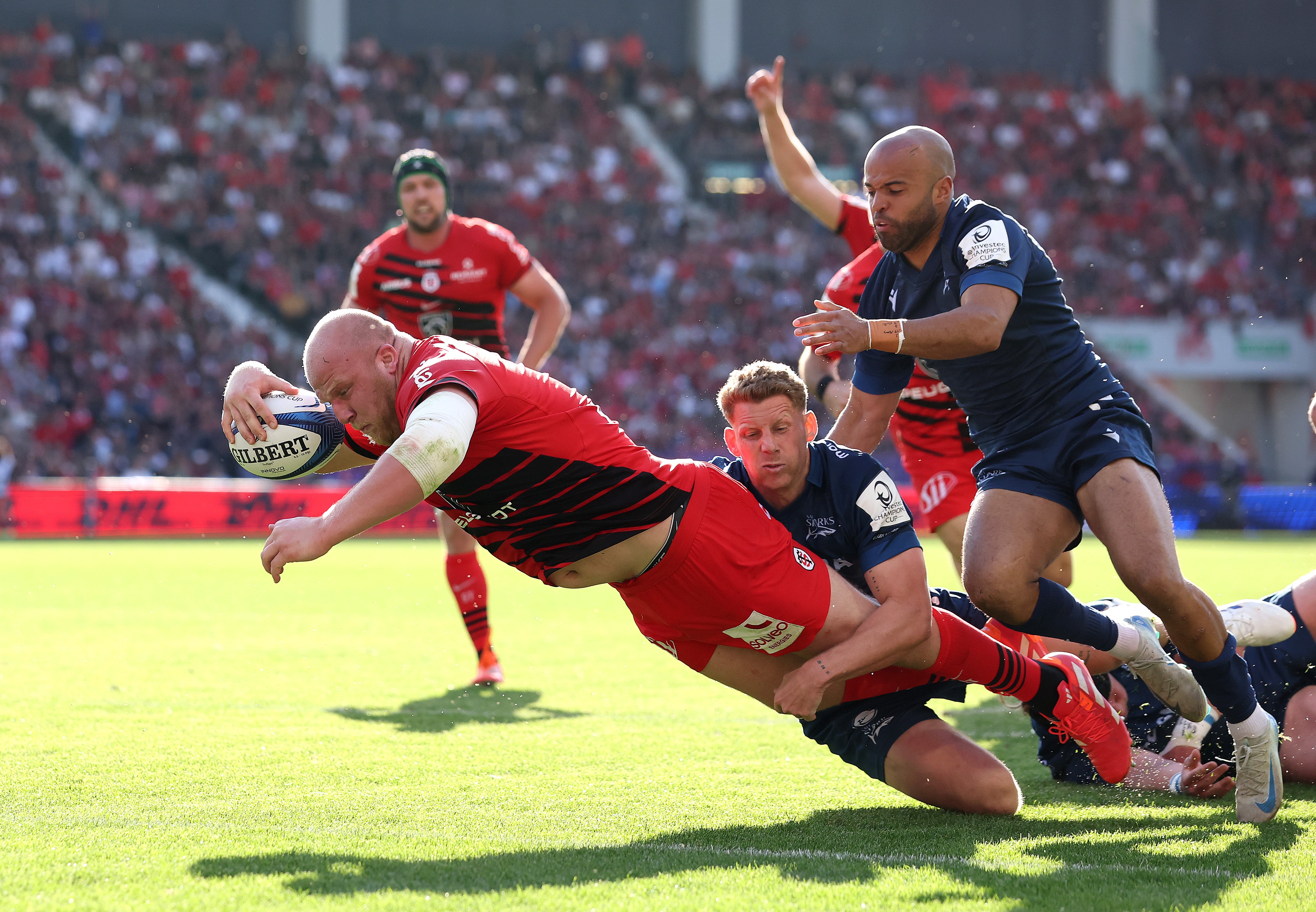 Toulouse romped into the Champions Cup quarter-finals with victory over Sale