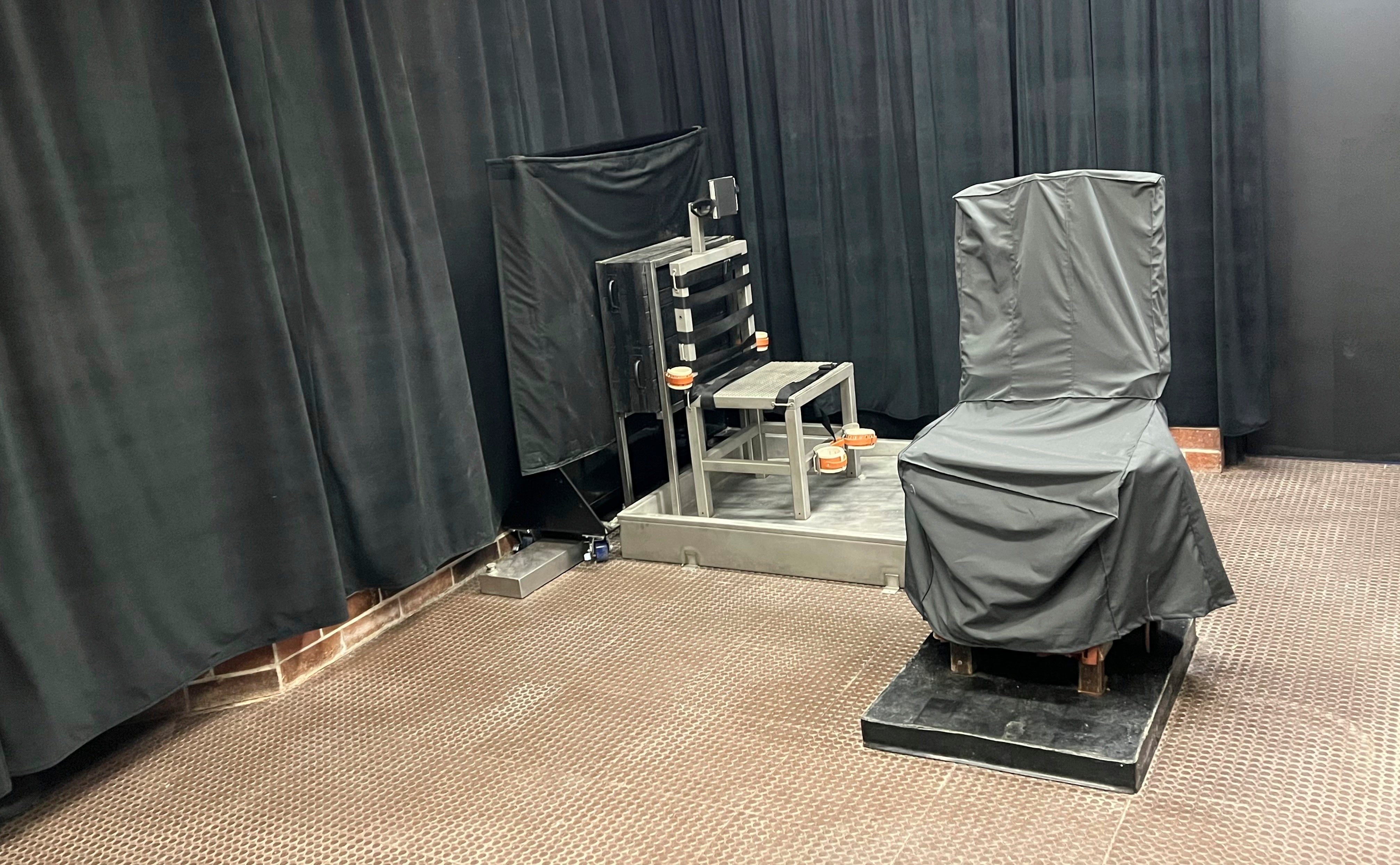 This photo provided by the South Carolina Department of Corrections shows the state's death chamber in Columbia, S.C., including the electric chair, right, and a firing squad chair, left