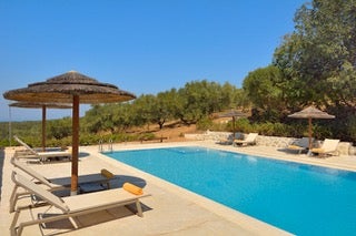 Elia Hotel is in the same small village of Ano Vouves, named after one of the oldest olive trees in the world