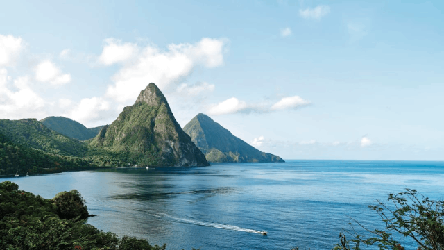 Pitons, St Lucia