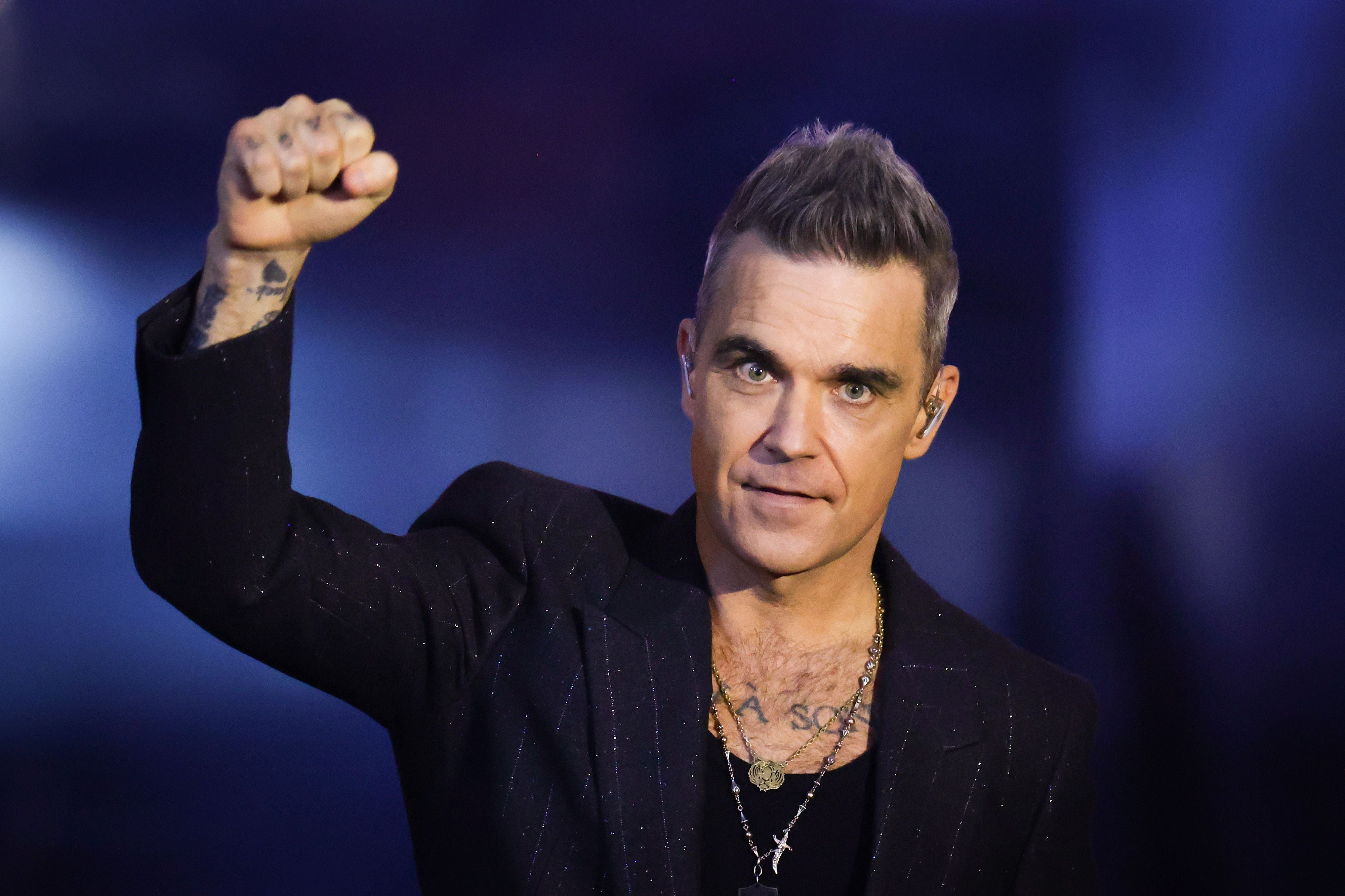 Robbie Williams is preparing to set out on a massive stadium tour