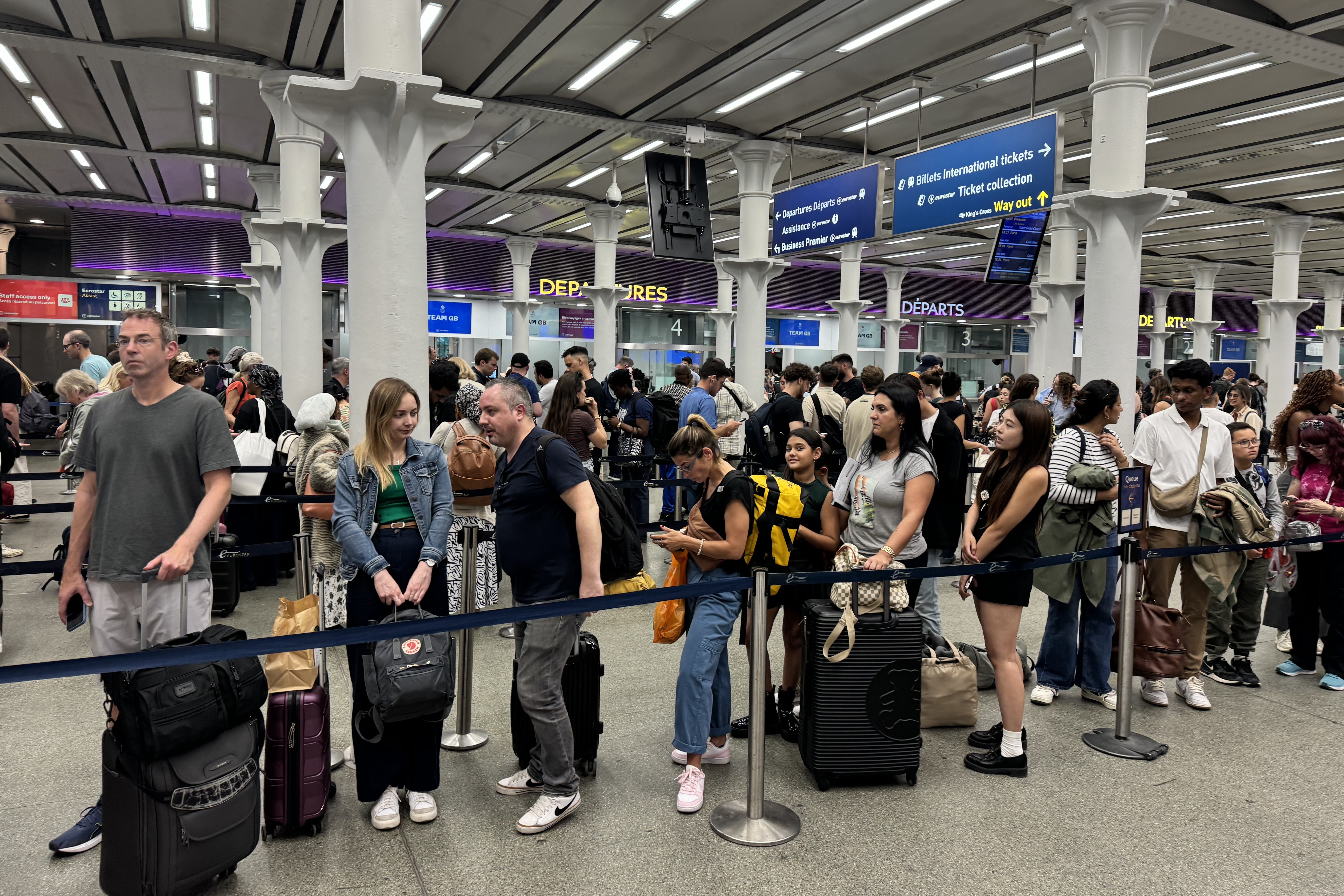 Ticket prices for train services through the Channel Tunnel could be reduced by up to 30 per cent if demand grows, according to a new report