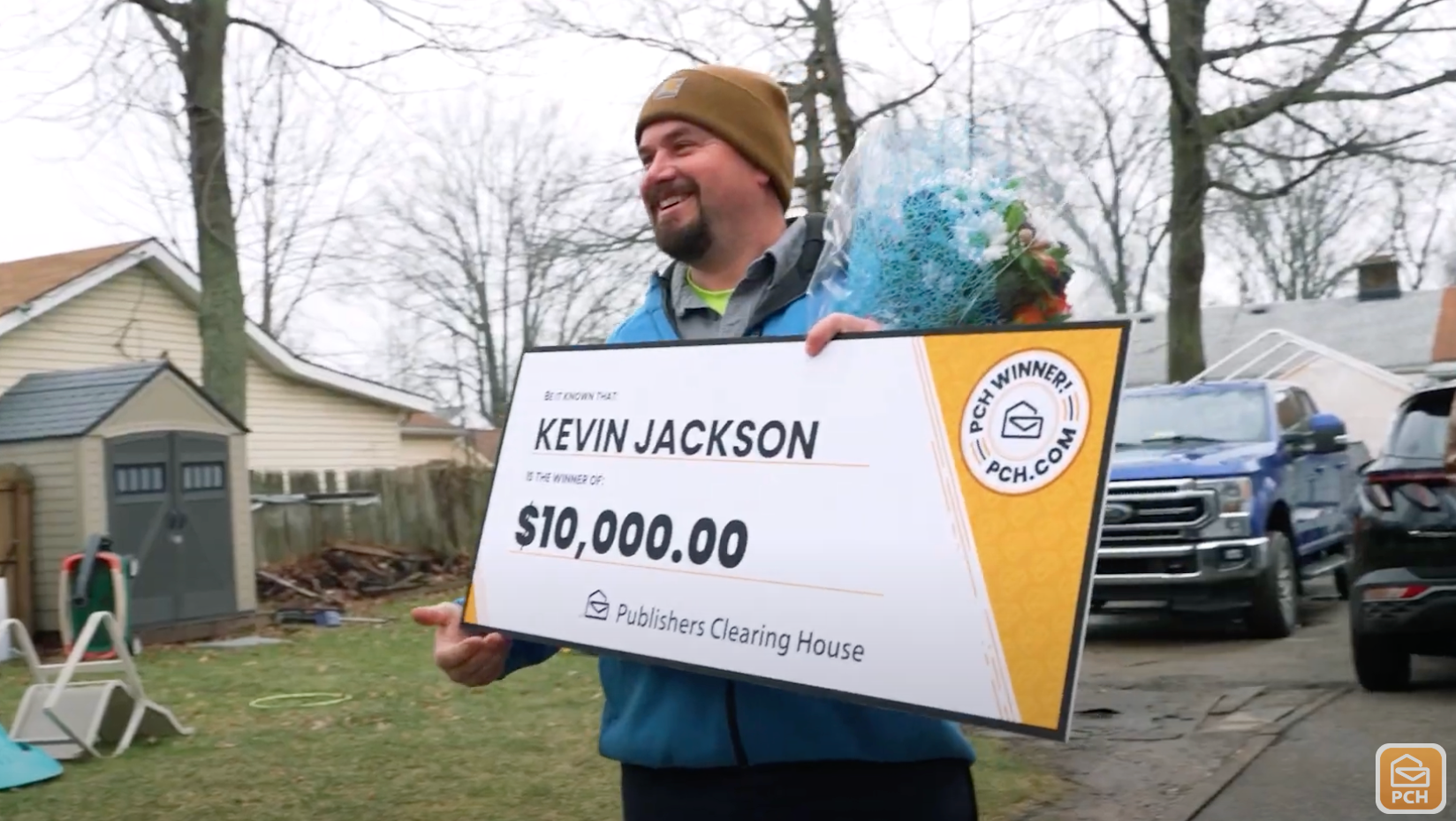 Publishers Clearing House was known for presenting winners with giant checks outside their homes