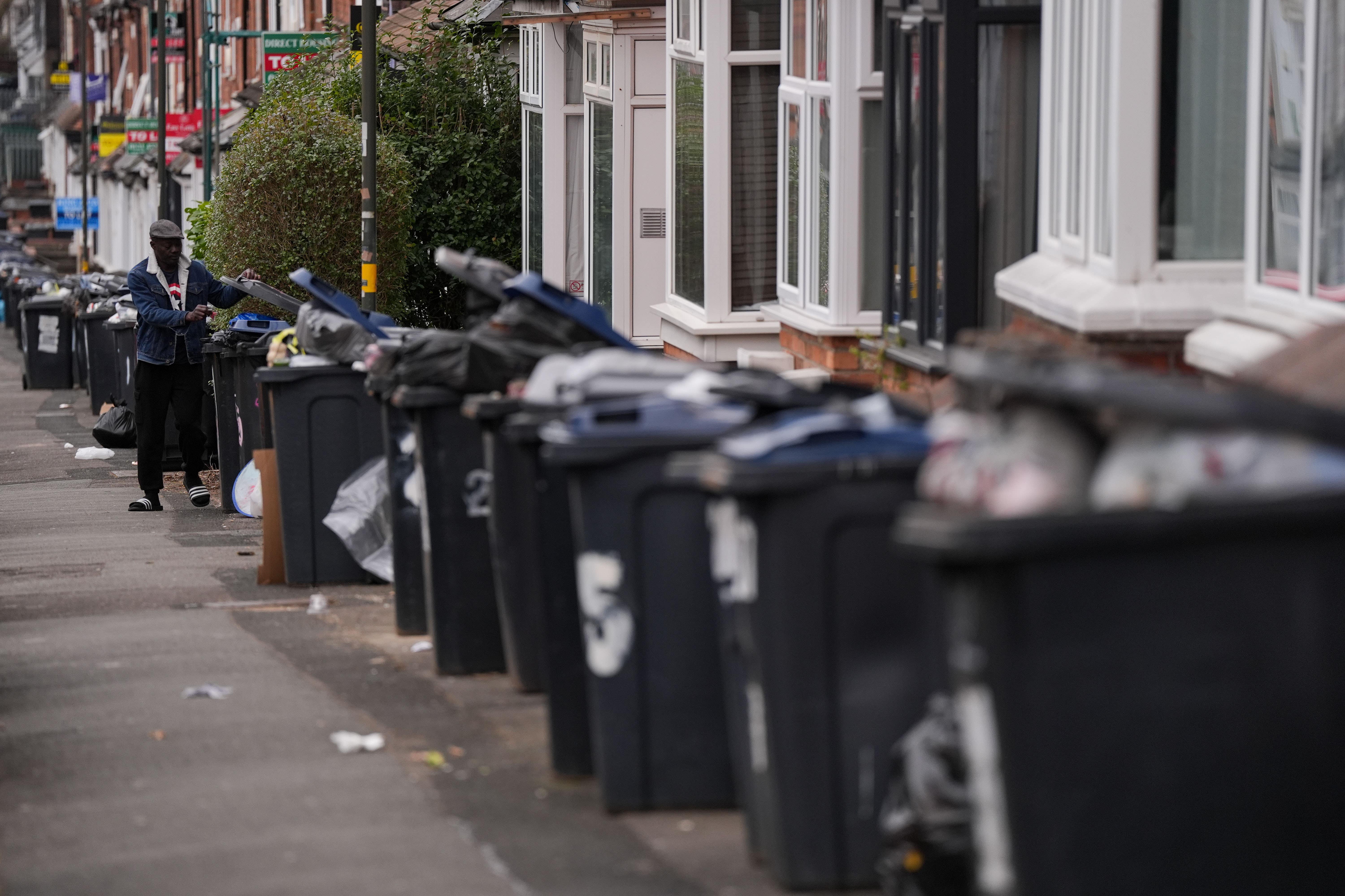 Deputy Prime Minister Angela Rayner visited workers clearing the refuse backlog in Birmingham (PA)