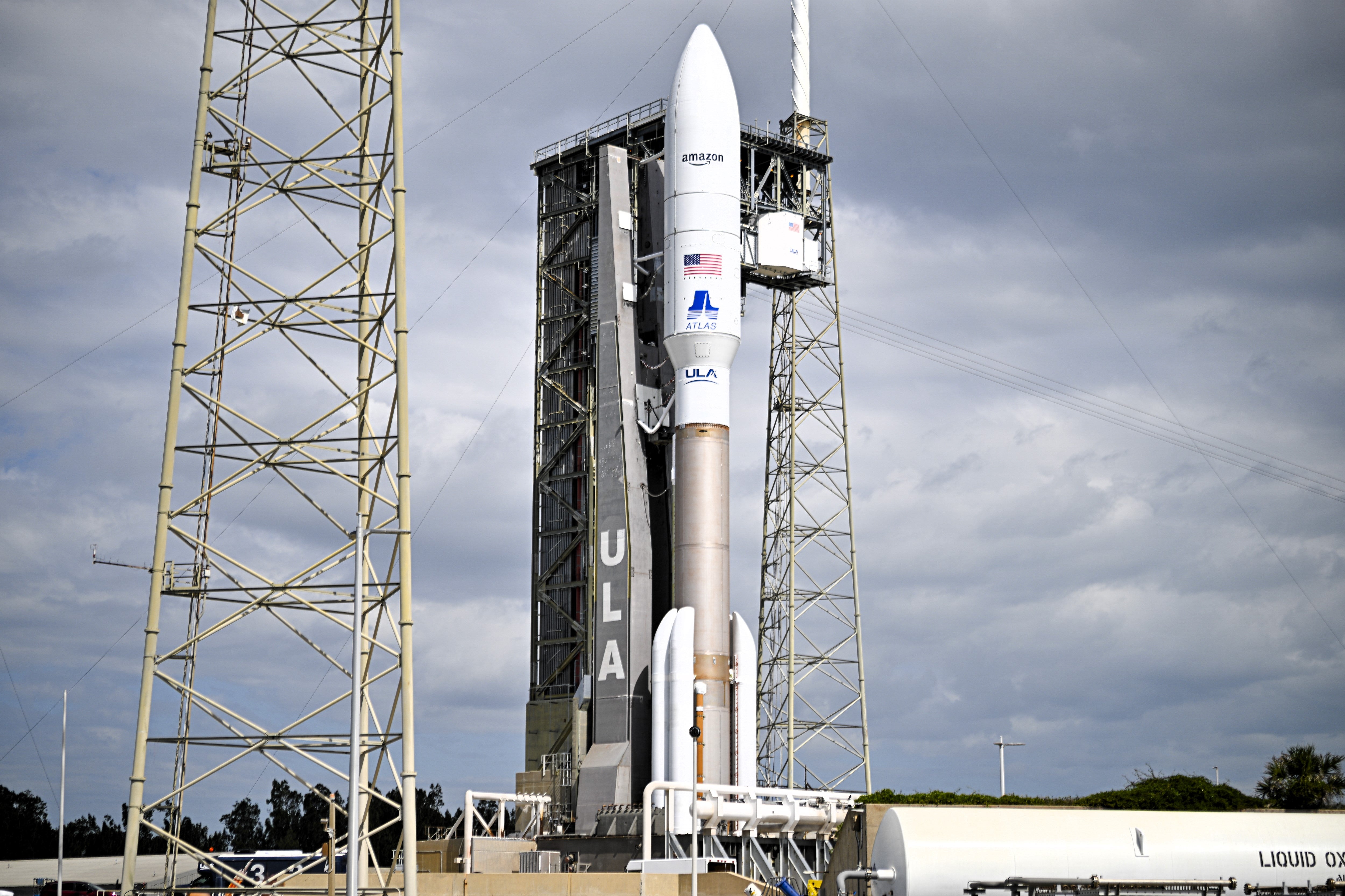 A United Launch Alliance Atlas V rocket carrying Amazon Project Kuiper on 9 April, 2025 in Cape Canaveral, Florida