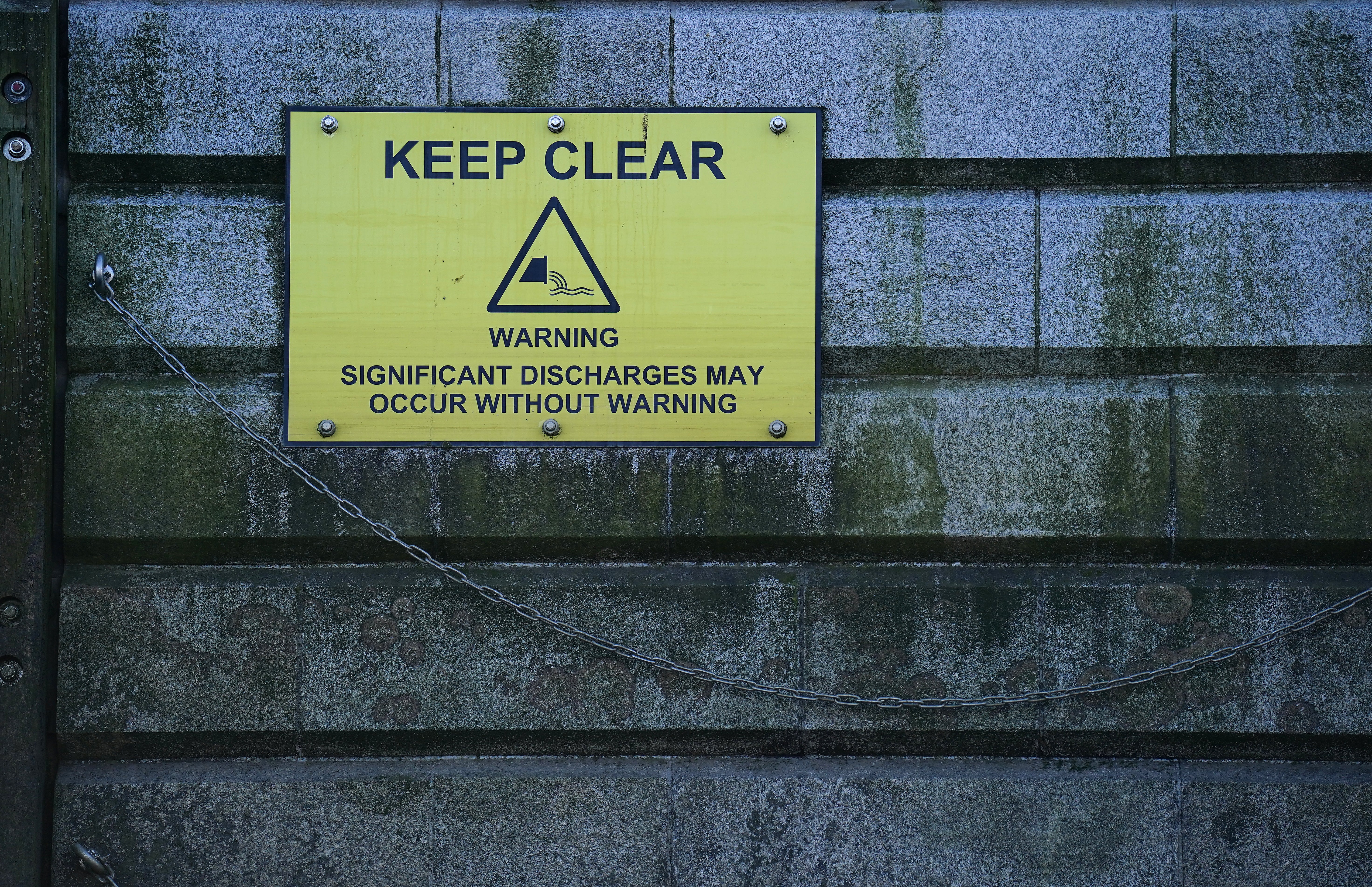 ‘E coli’ levels in the Thames were a major concern during last year's race and are likely to continue to overshadow the event
