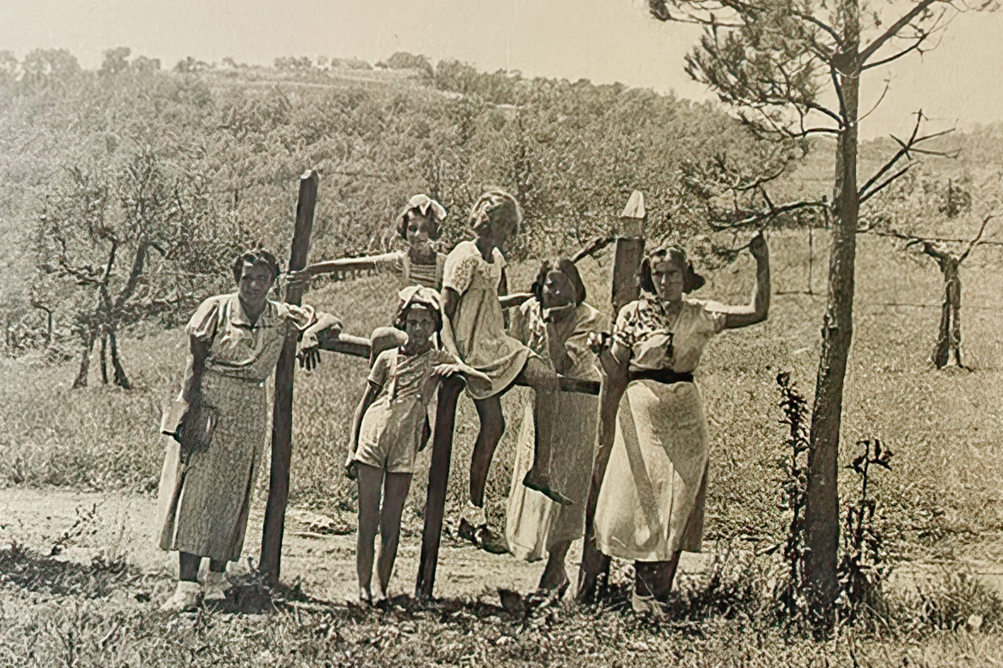 Nina, Lorenza, Paola, Cici, Seba and Luce in Perugia
