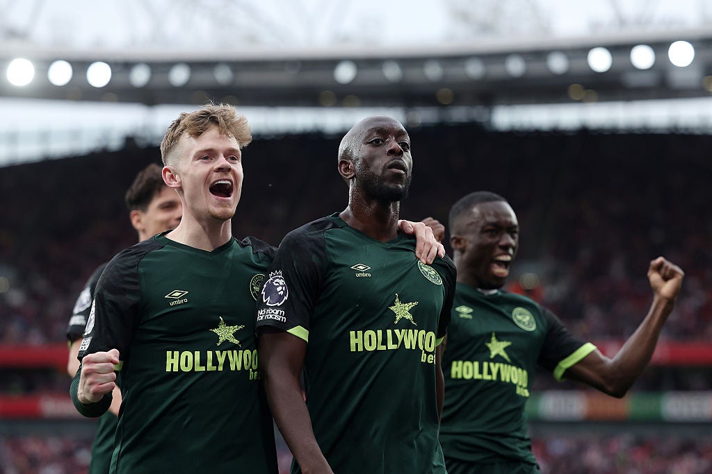 Arsenal vs Brentford LIVE: Gunners drop points once again as Liverpool strengthen grip on Premier League title