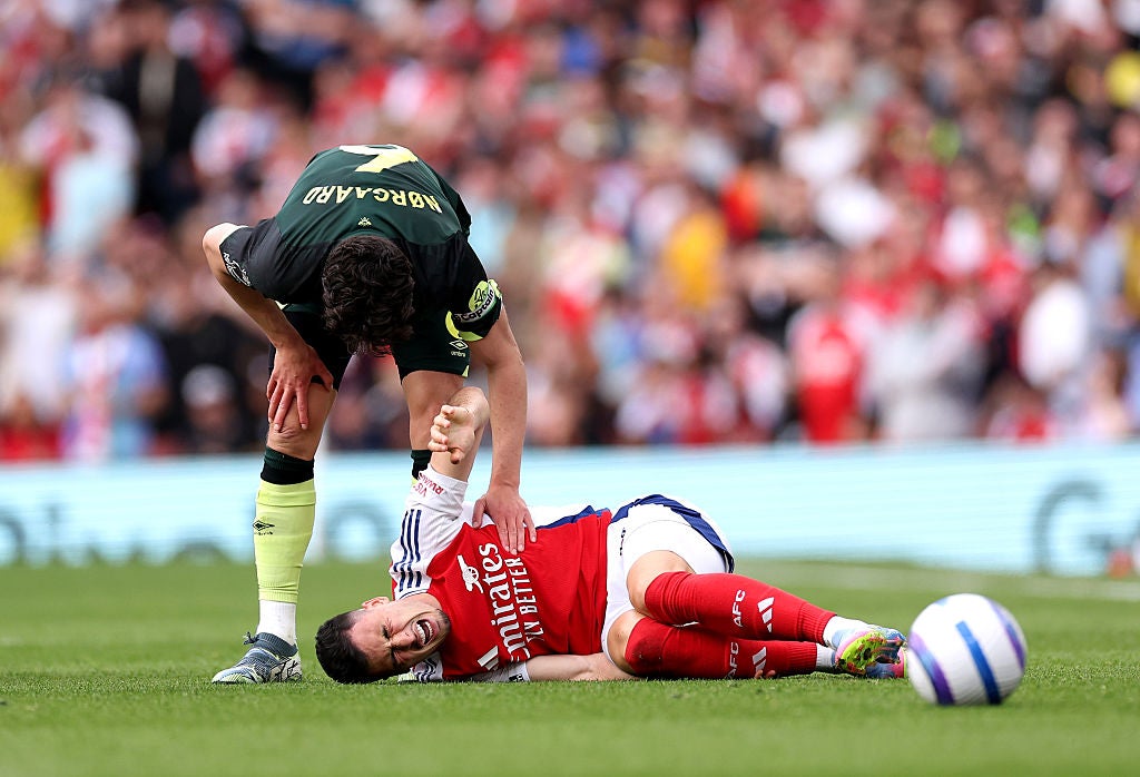 Mikel Arteta and Gabriel Martinelli fume at Christian Norgaard scissor tackle: ‘He could have broken my leg’