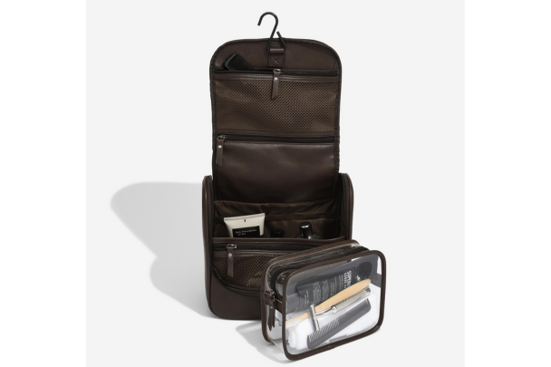 Stackers hanging washbag