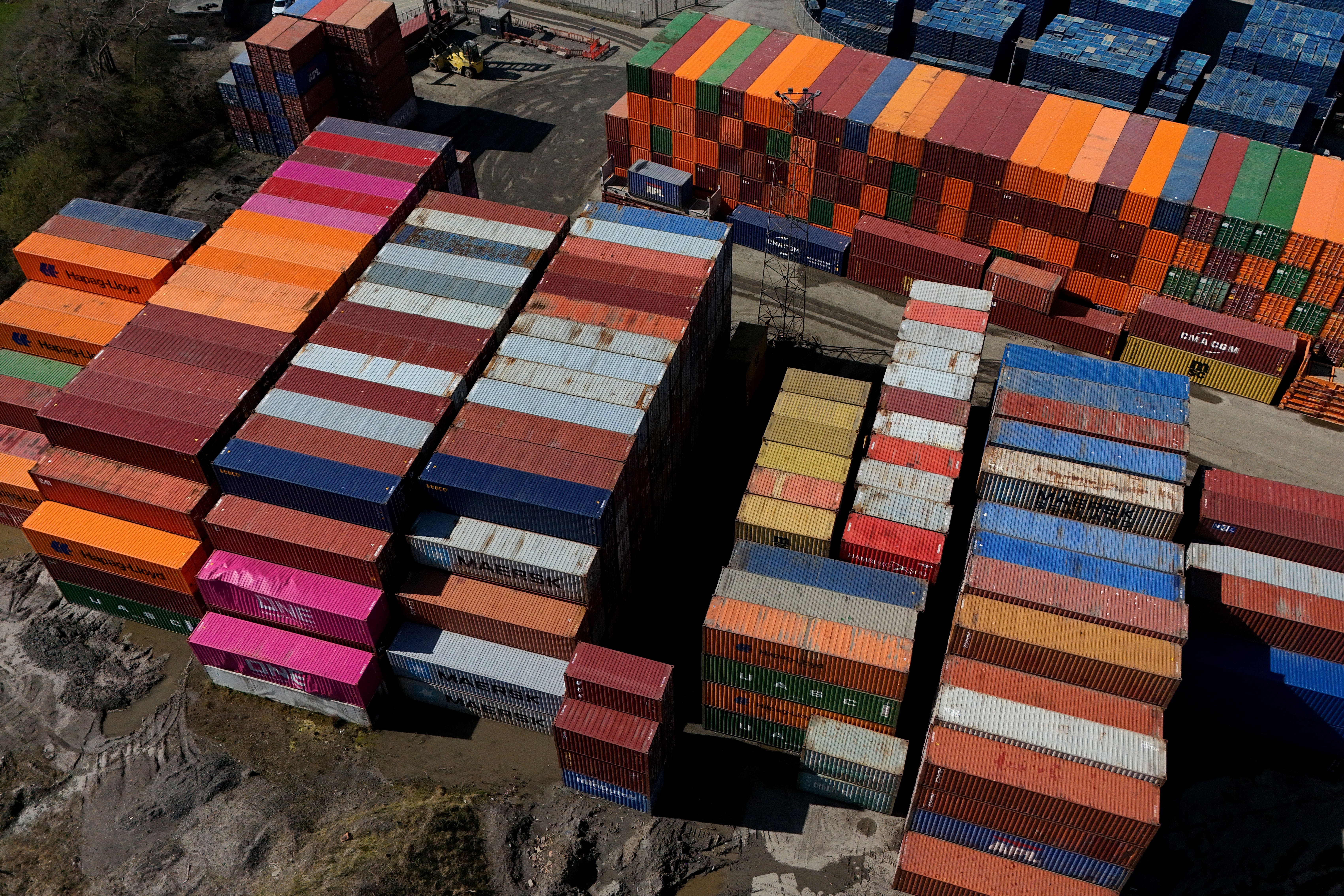 UK businesses now face 10% tariffs to export goods to the United States. (Jane Barlow/PA)