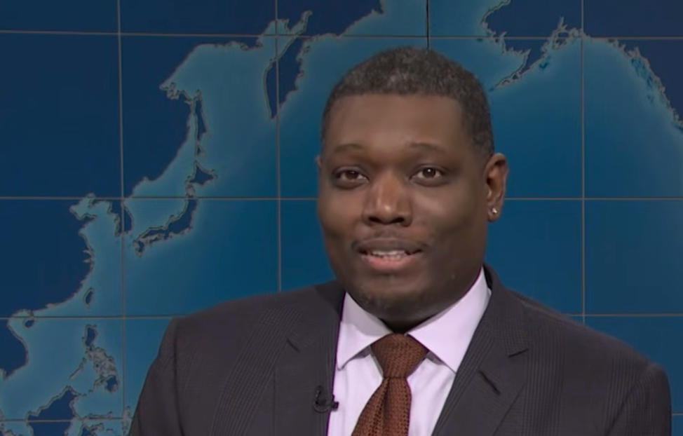 Michael Che appearing in the ‘Weekend Update’