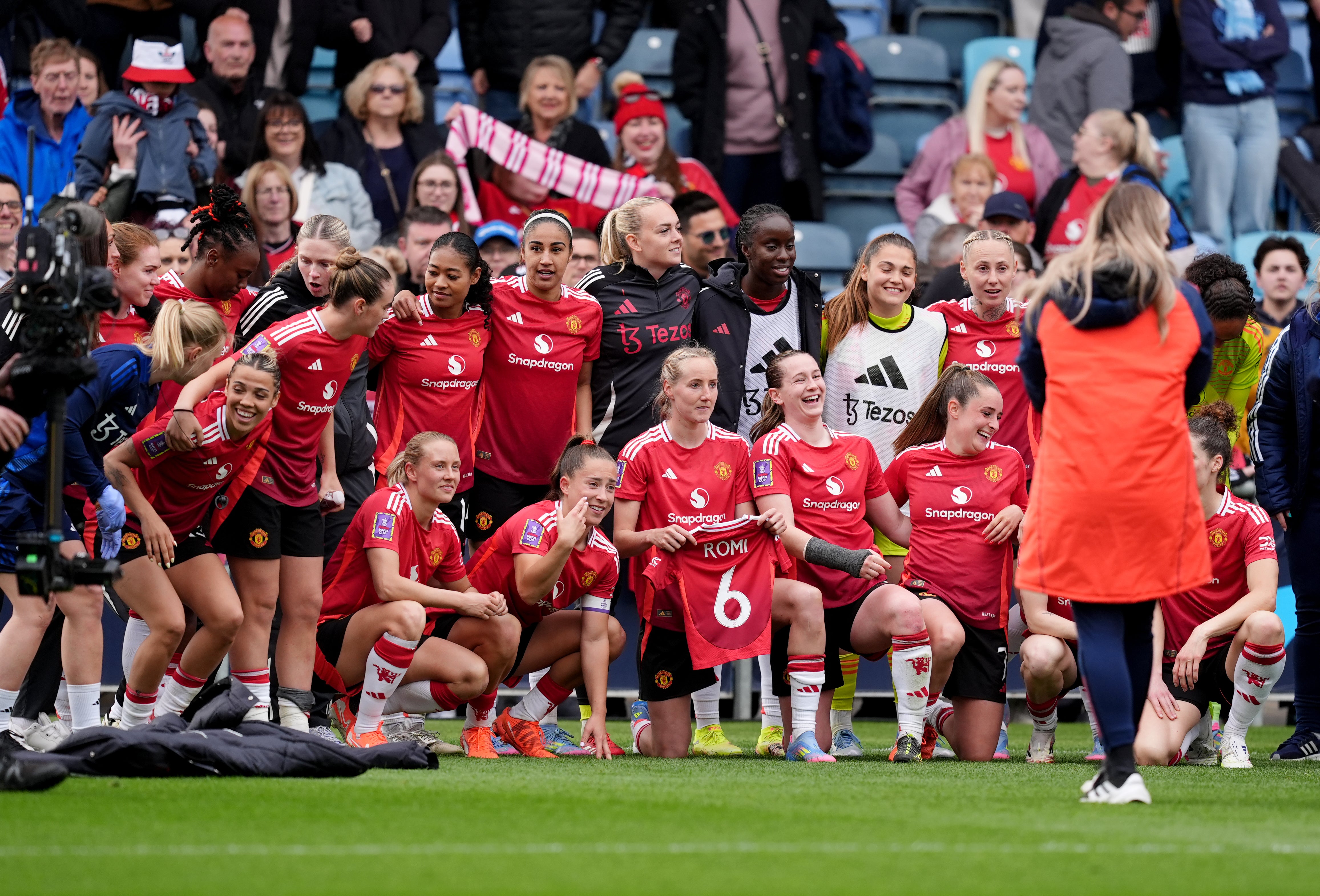 Manchester United celebrate their victory